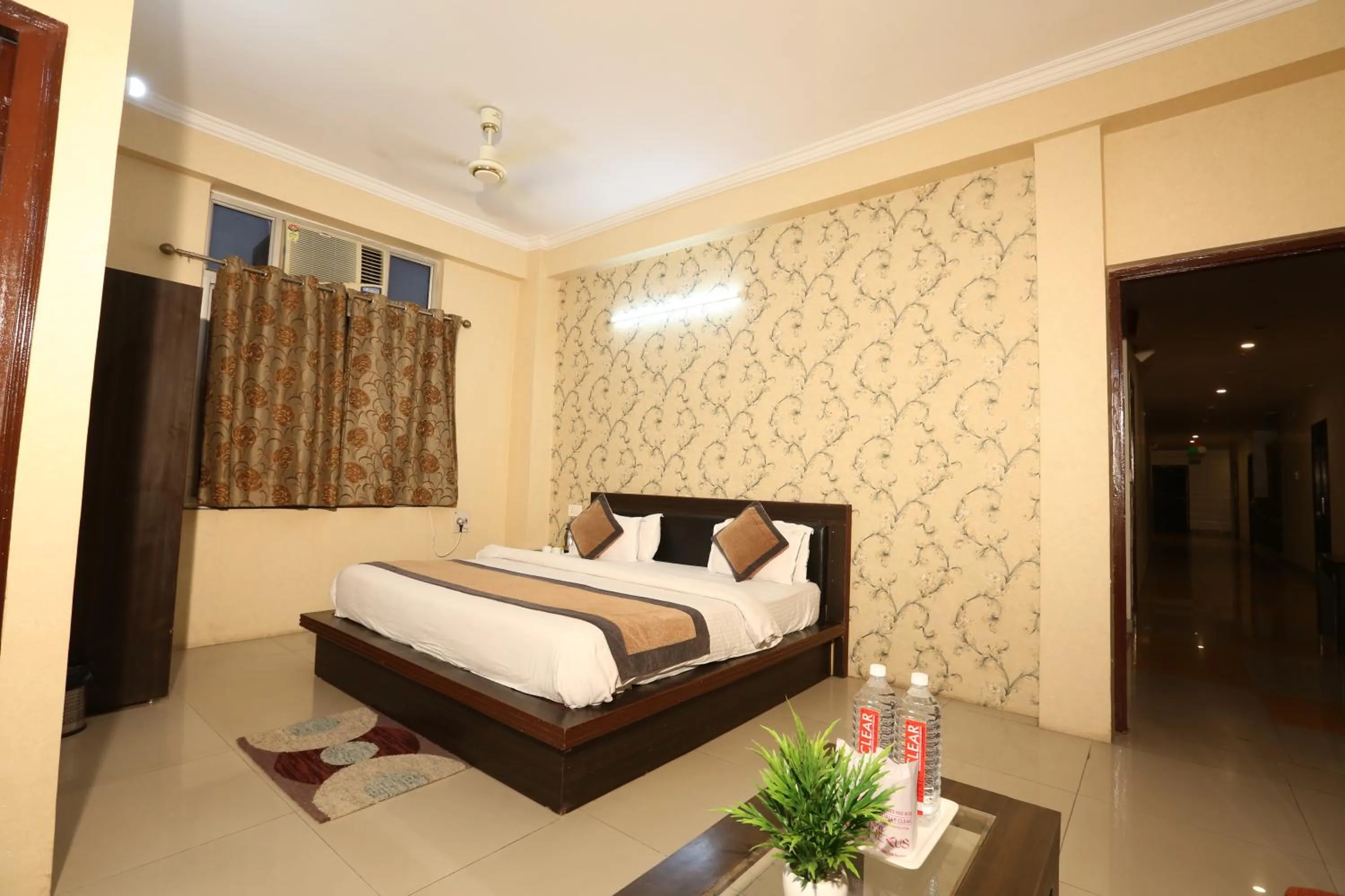 Bed in Hotel Nexus l Hotels In Charbagh Lucknow