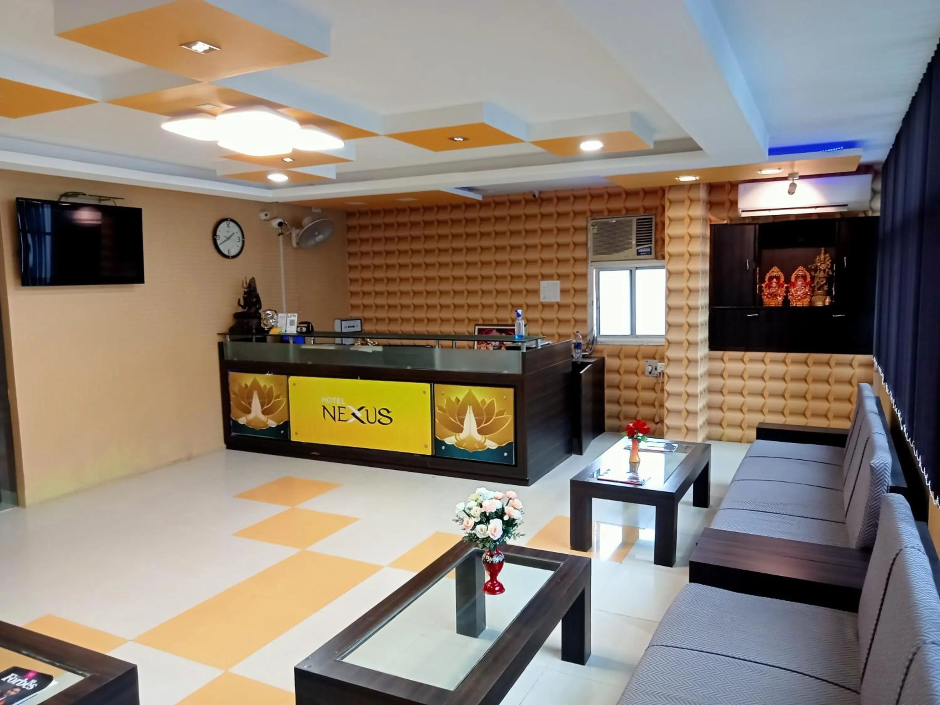 Lobby or reception in Hotel Nexus l Hotels In Charbagh Lucknow