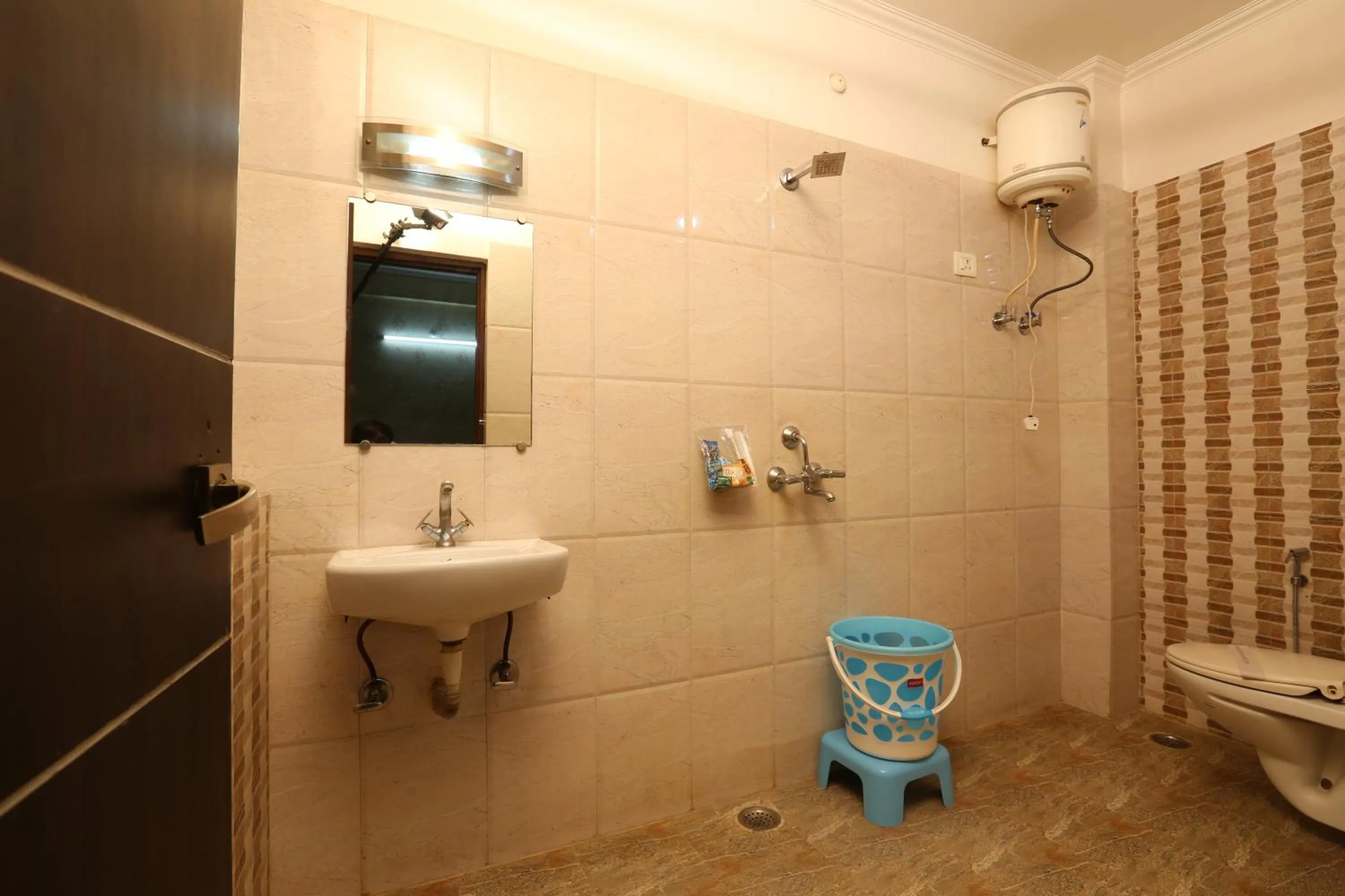 Toilet in Hotel Nexus l Hotels In Charbagh Lucknow