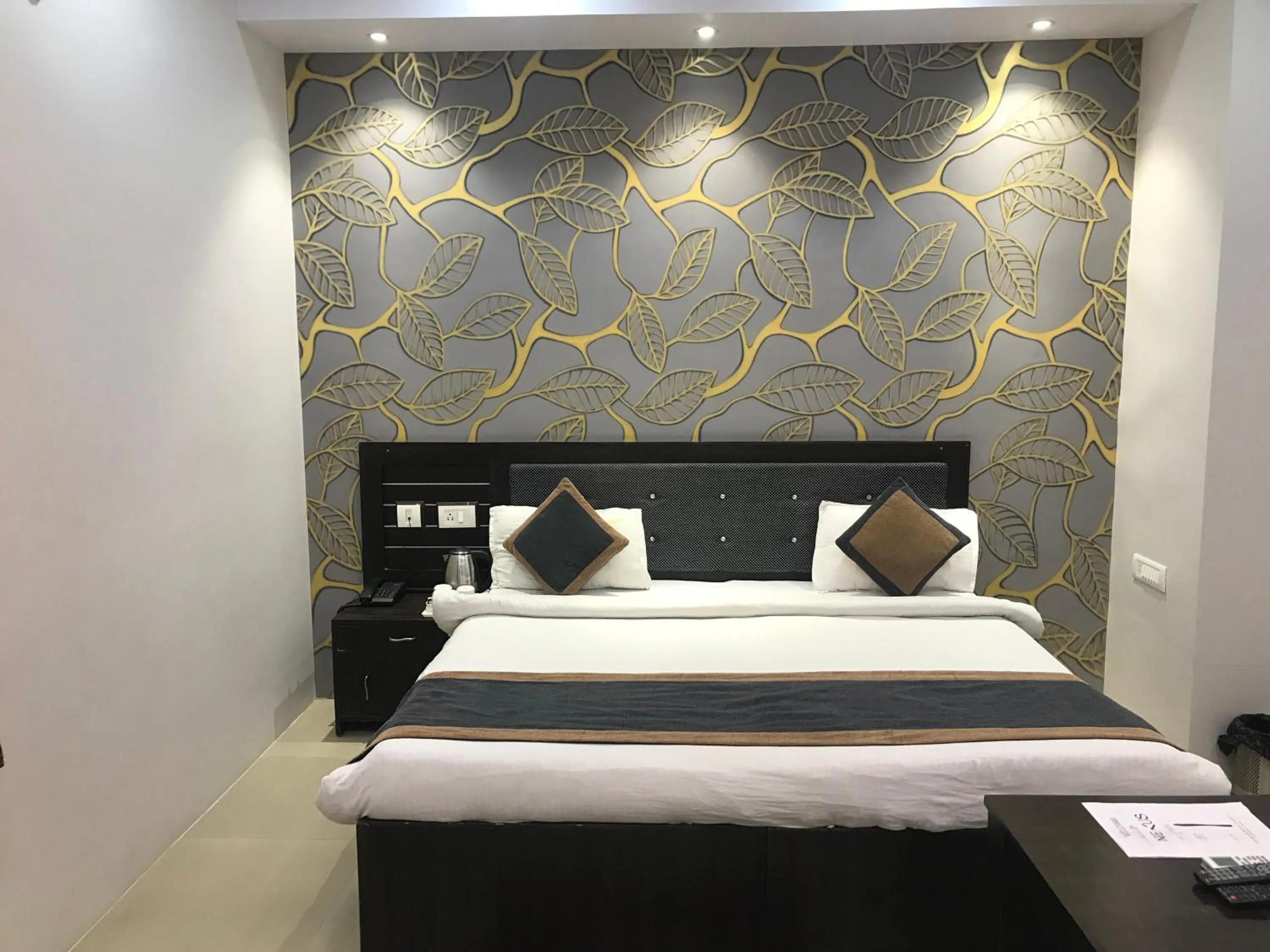 Bed in Hotel Nexus l Hotels In Charbagh Lucknow