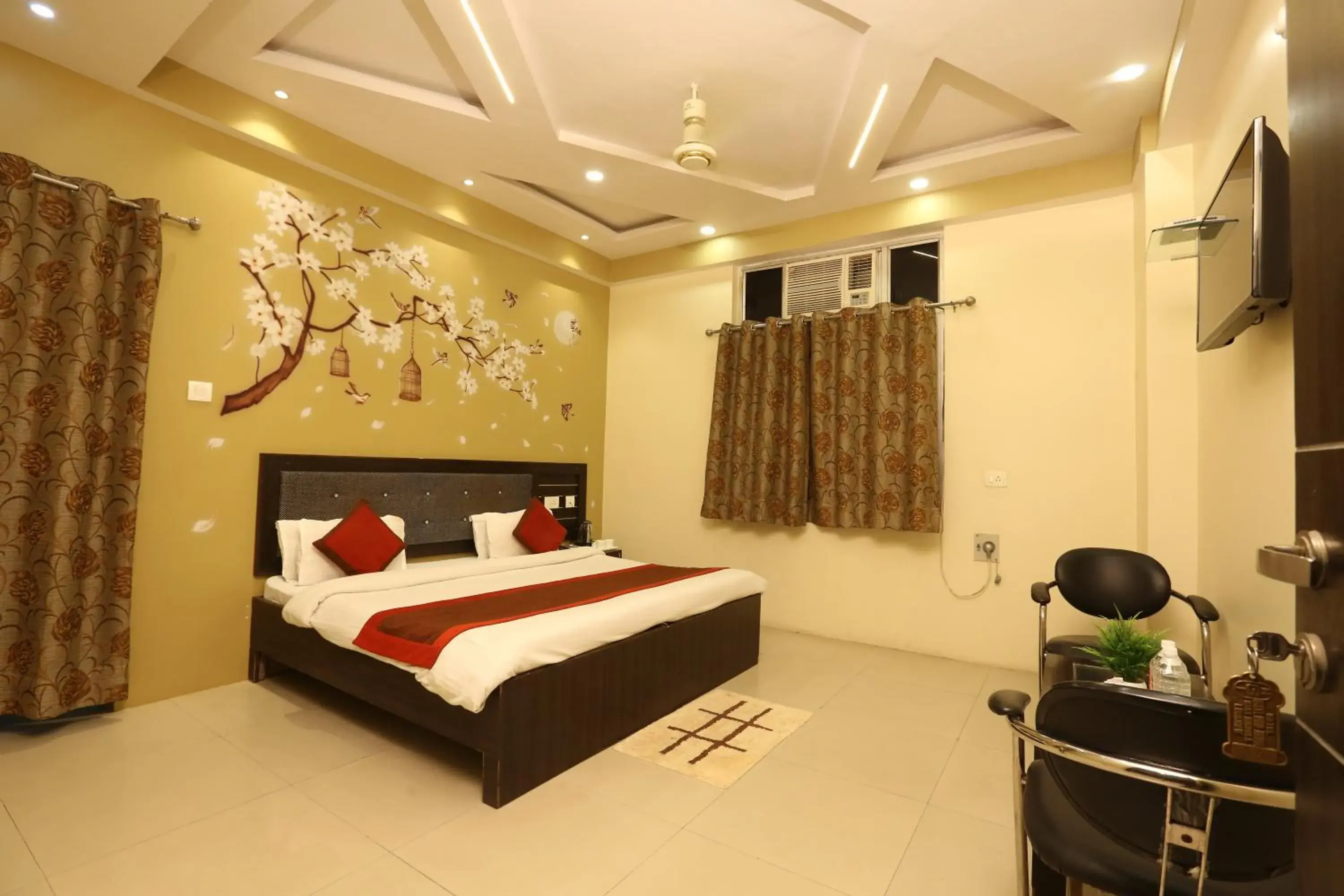 Bedroom, Bed in Hotel Nexus l Hotels In Charbagh Lucknow Bedroom, Bed in Hotel Nexus l Hotels In Charbagh Lucknow