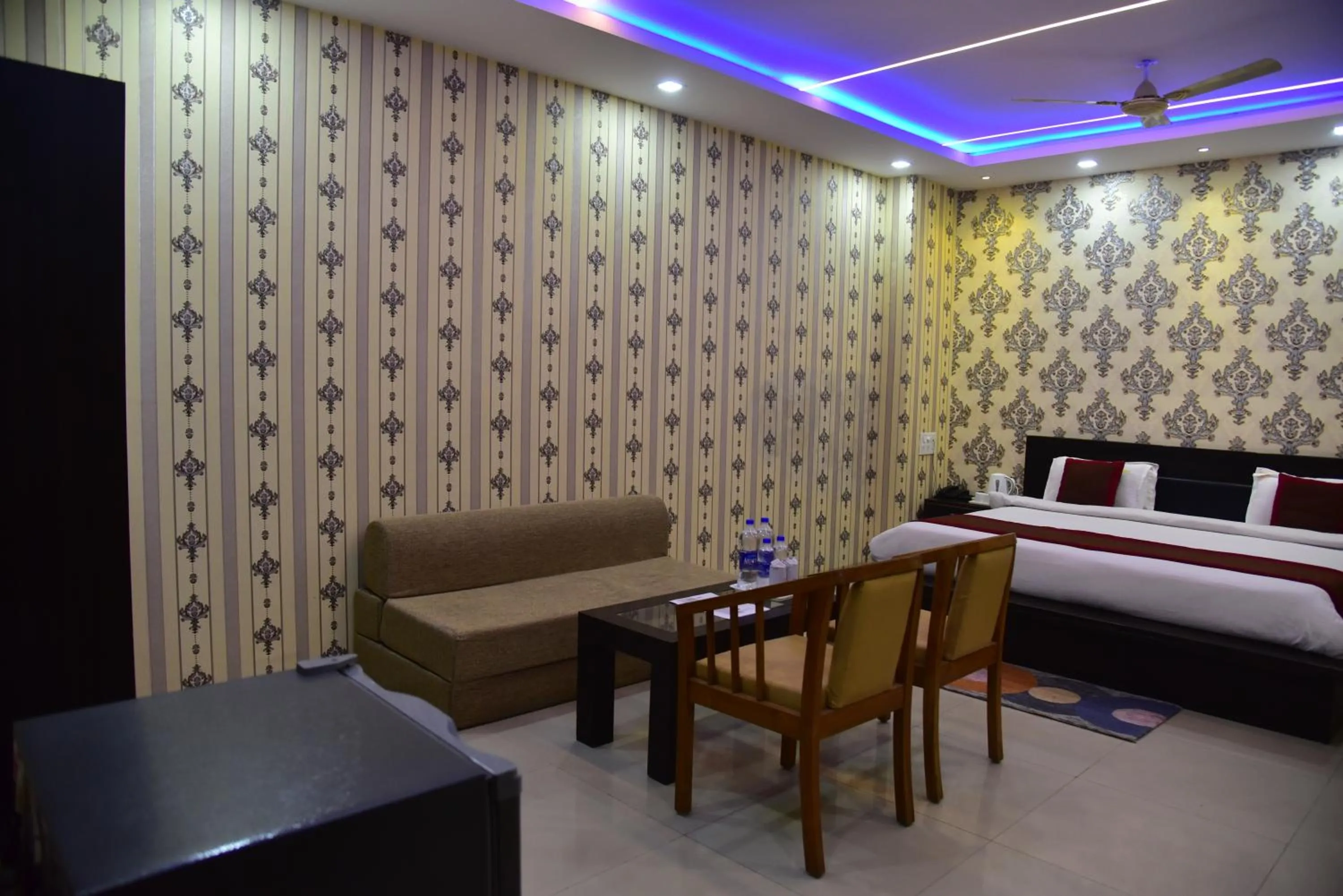 View (from property/room), Bed in Hotel Nexus l Hotels In Charbagh Lucknow