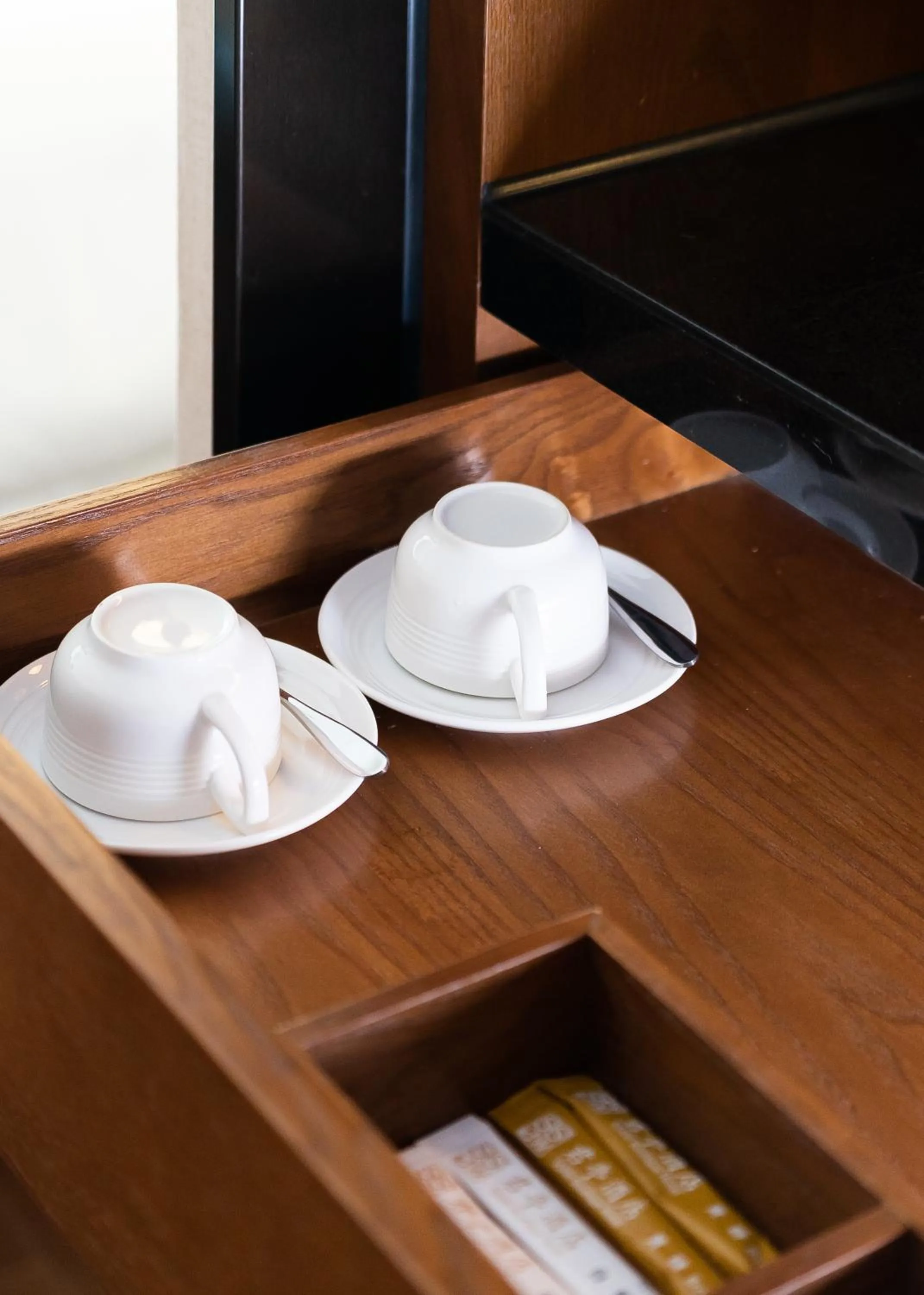 Coffee/tea facilities in SSAW Boutique Hotel Sanya
