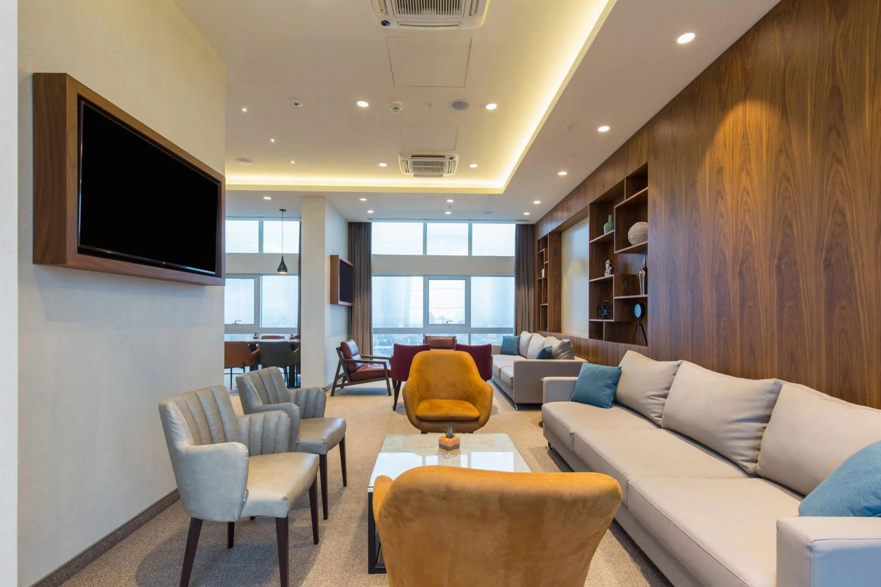 Restaurant/places to eat in Sheraton Novi Sad