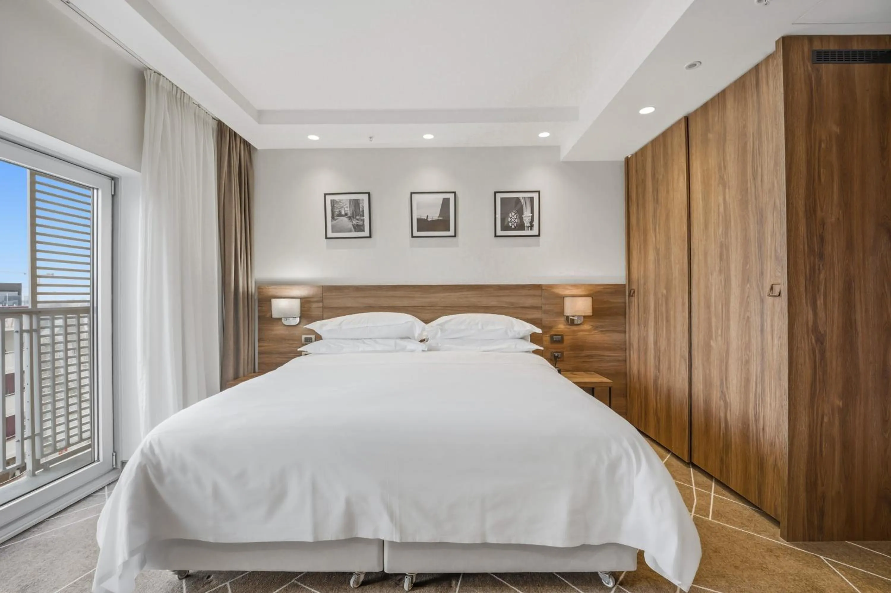 Bed in Sheraton Novi Sad