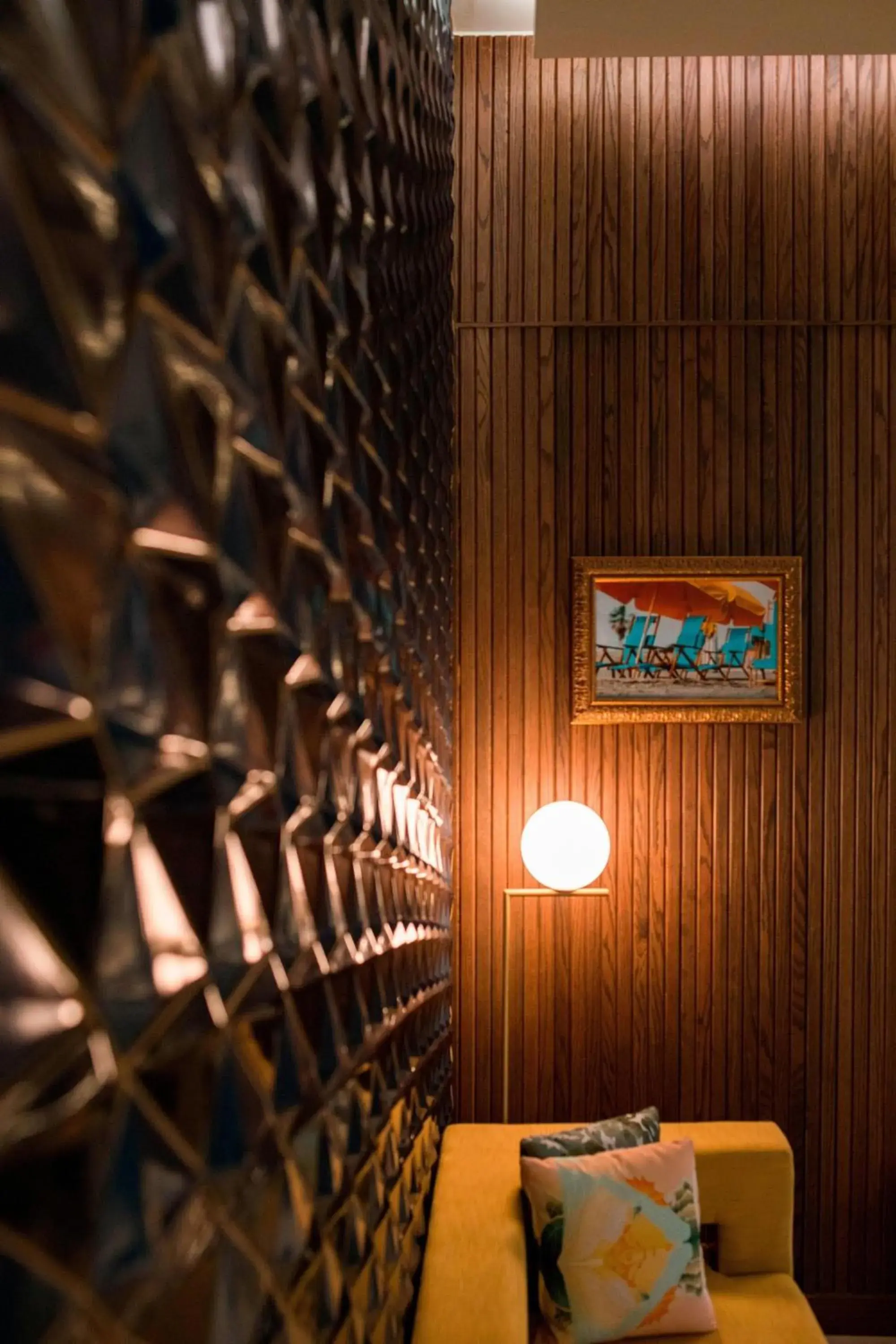 Lounge or bar in The Dalmar, Fort Lauderdale, a Tribute Portfolio Hotel Lounge or bar in The Dalmar, Fort Lauderdale, a Tribute Portfolio Hotel