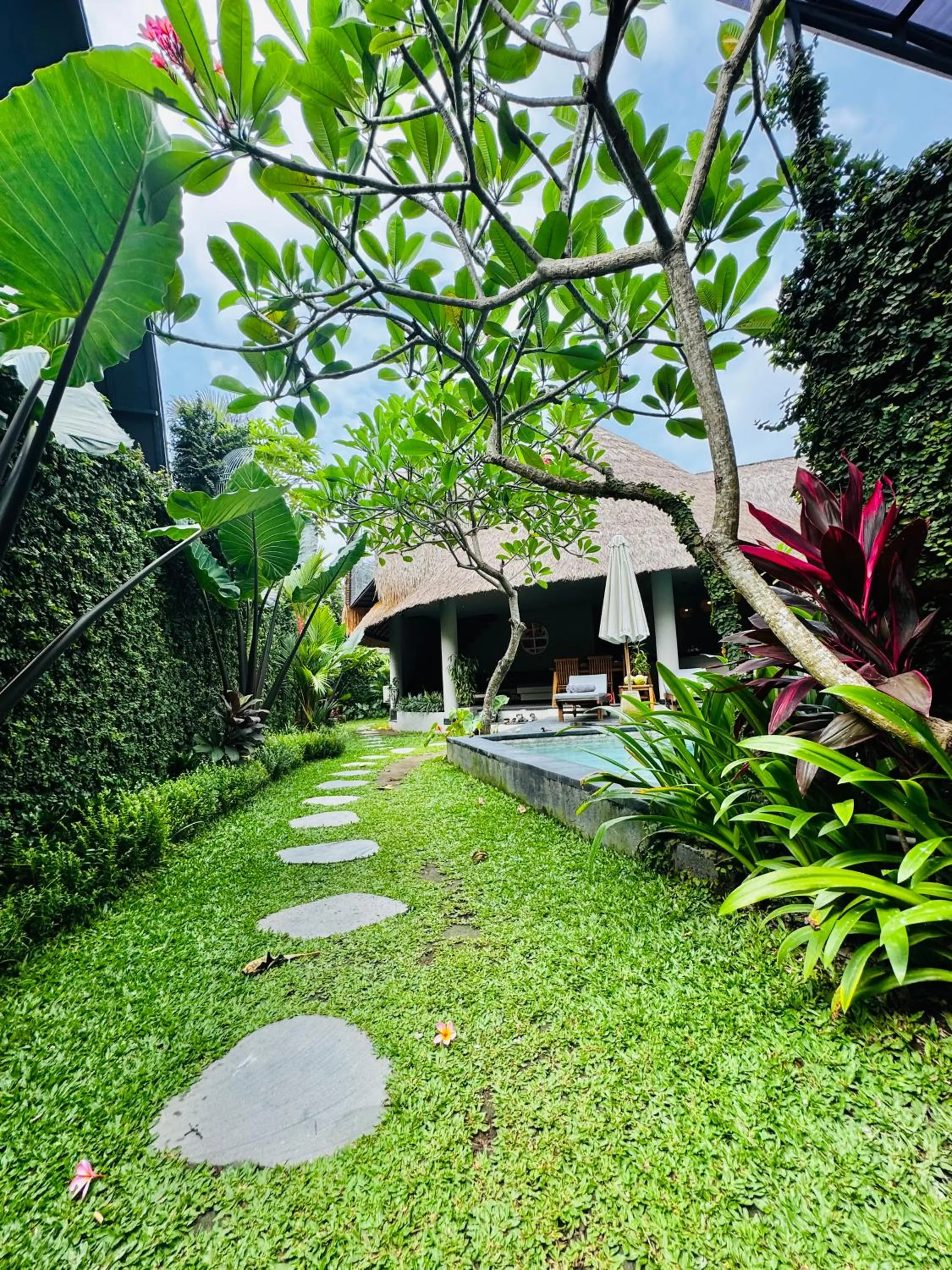 Garden in SuB Villas Bali
