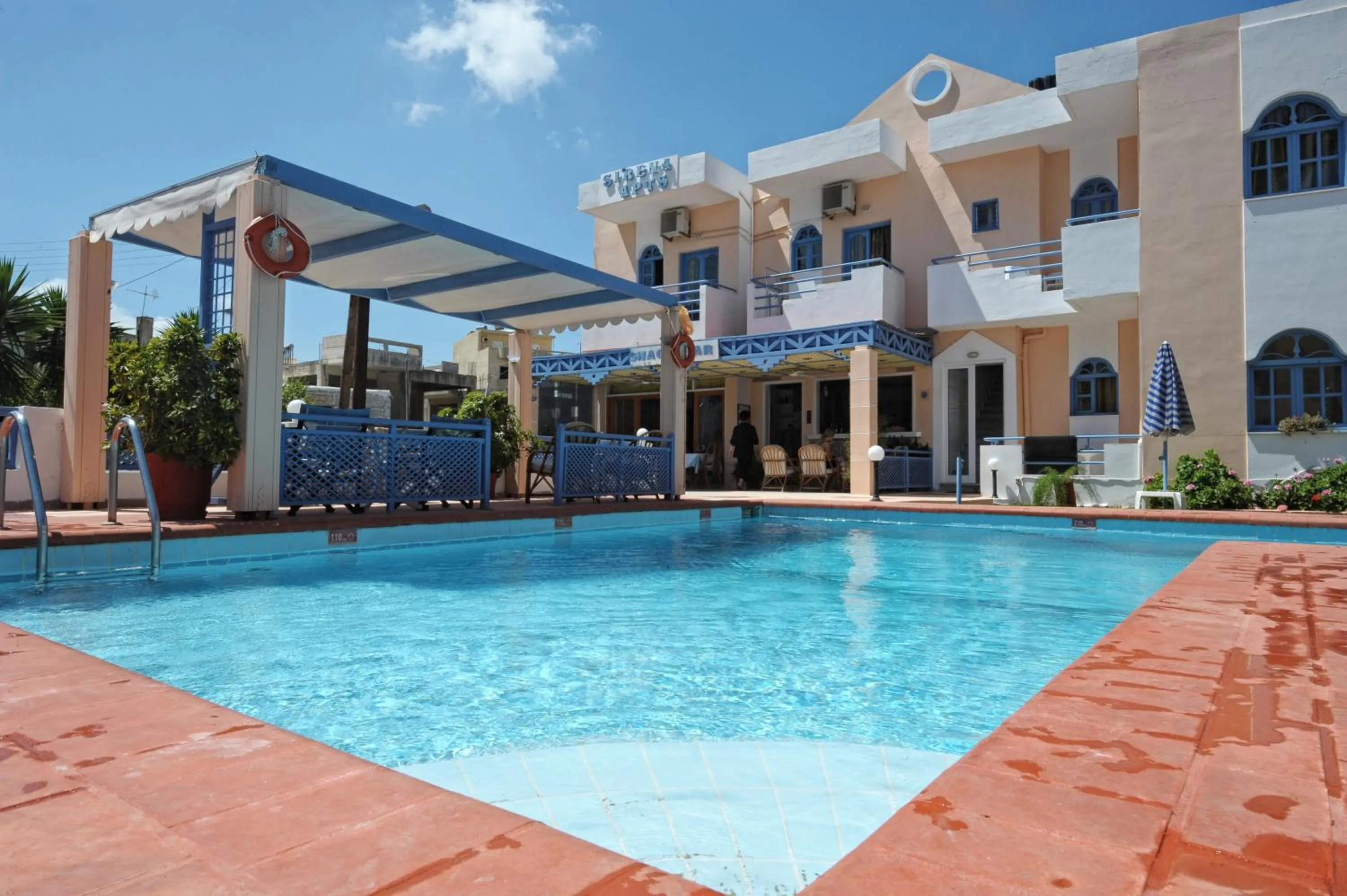 Sirena Apartments