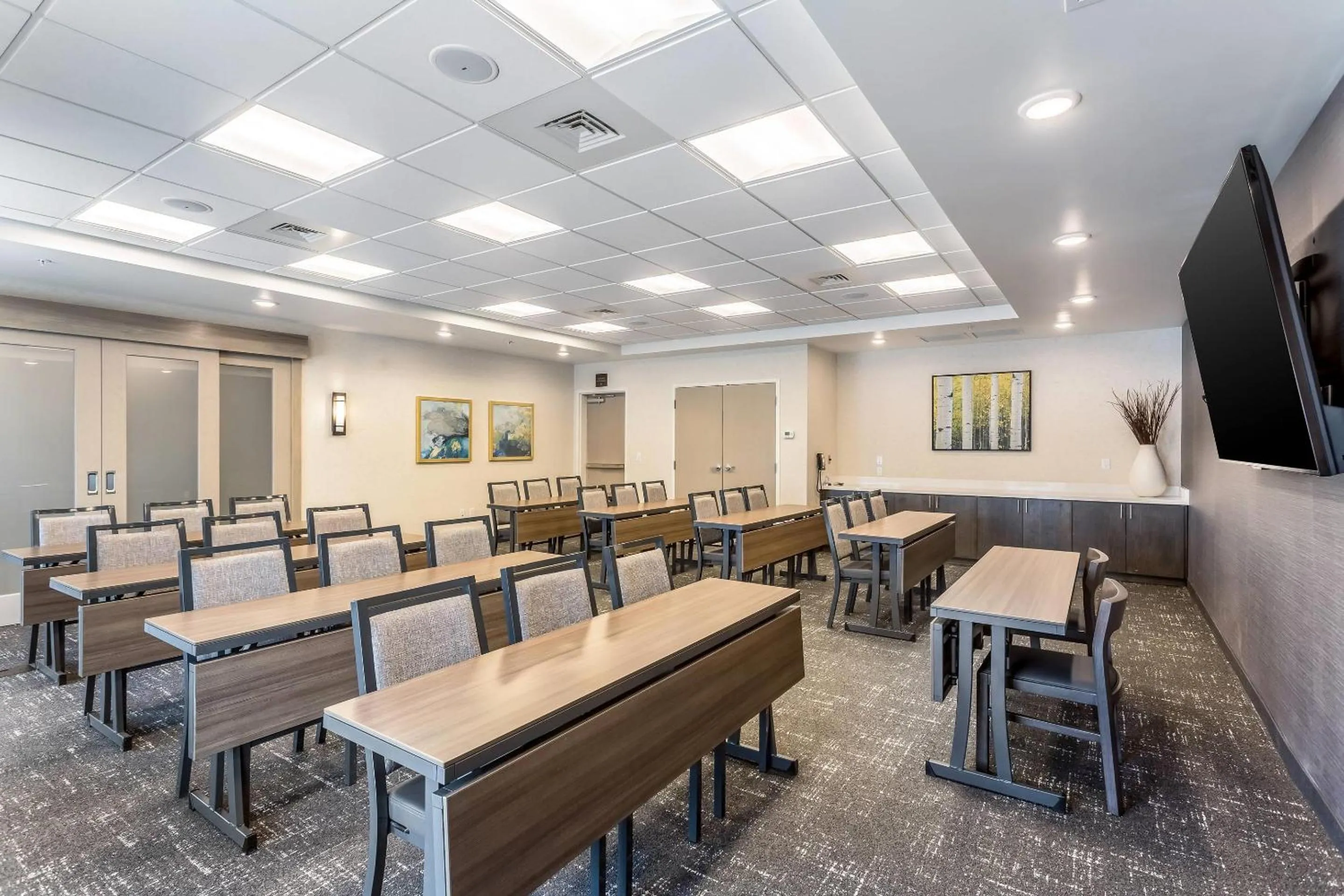 Meeting/conference room in Comfort Inn & Suites Salt Lake City Airport