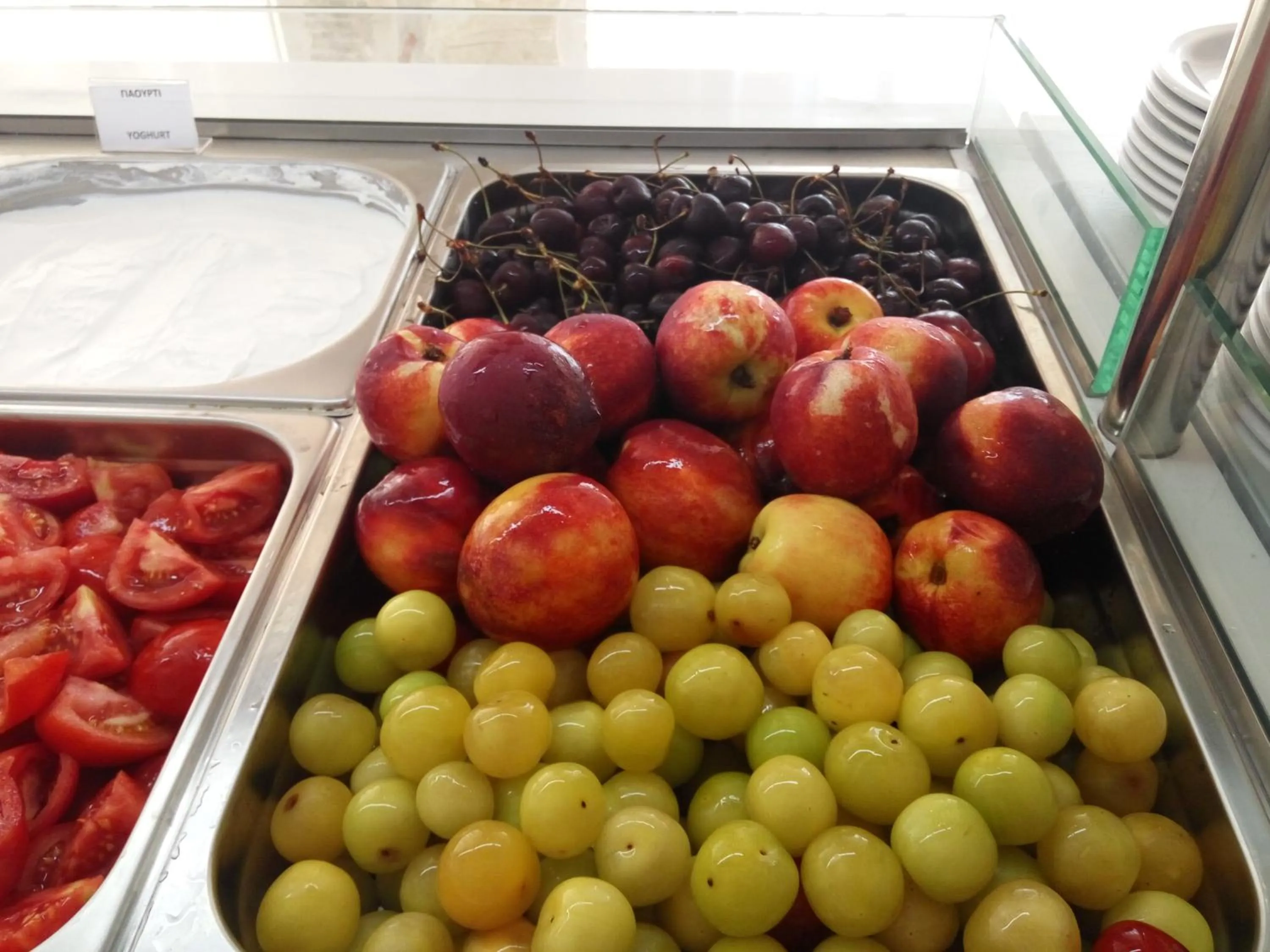 Buffet breakfast in Hilltop