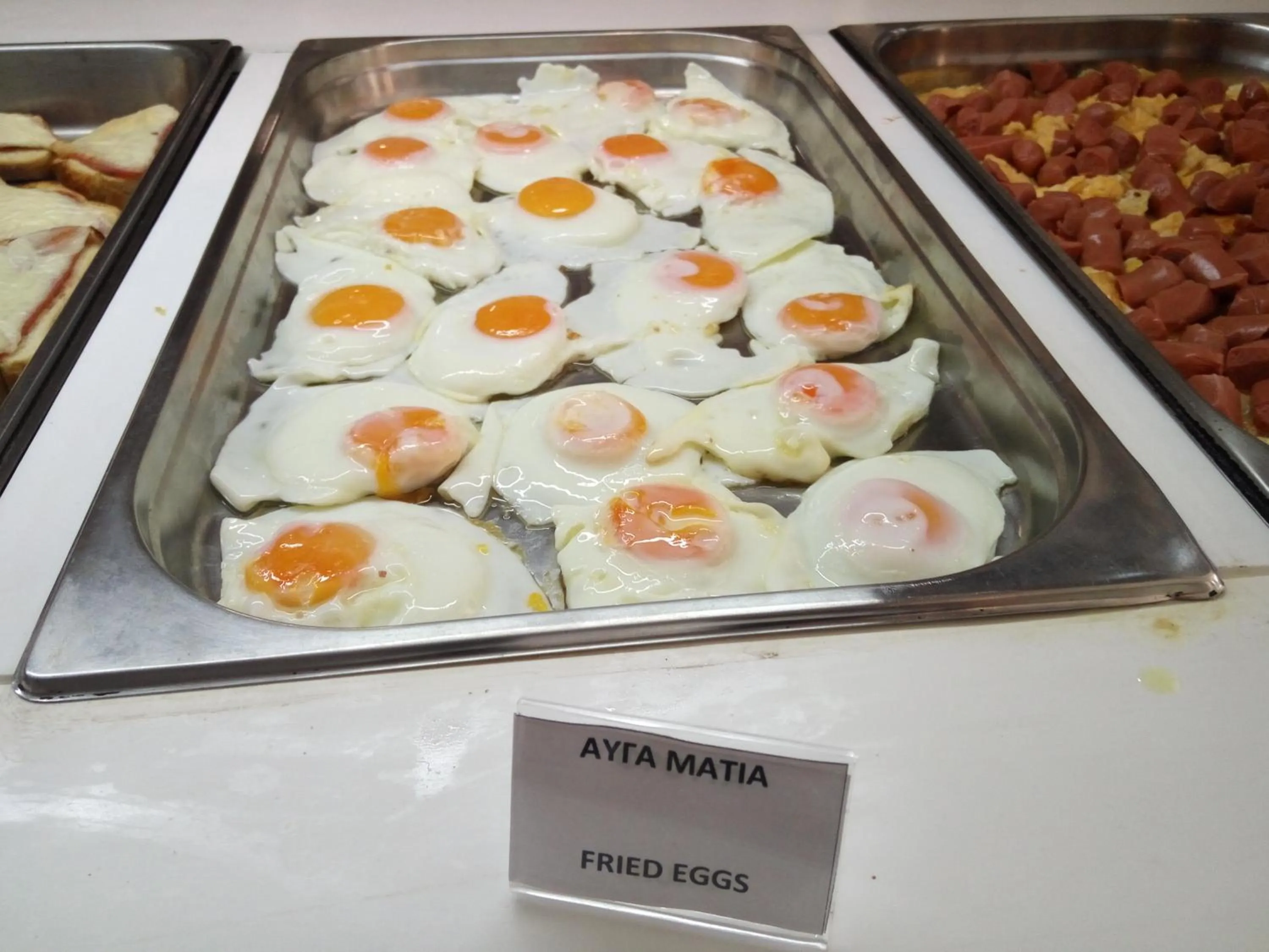 Buffet breakfast in Hilltop