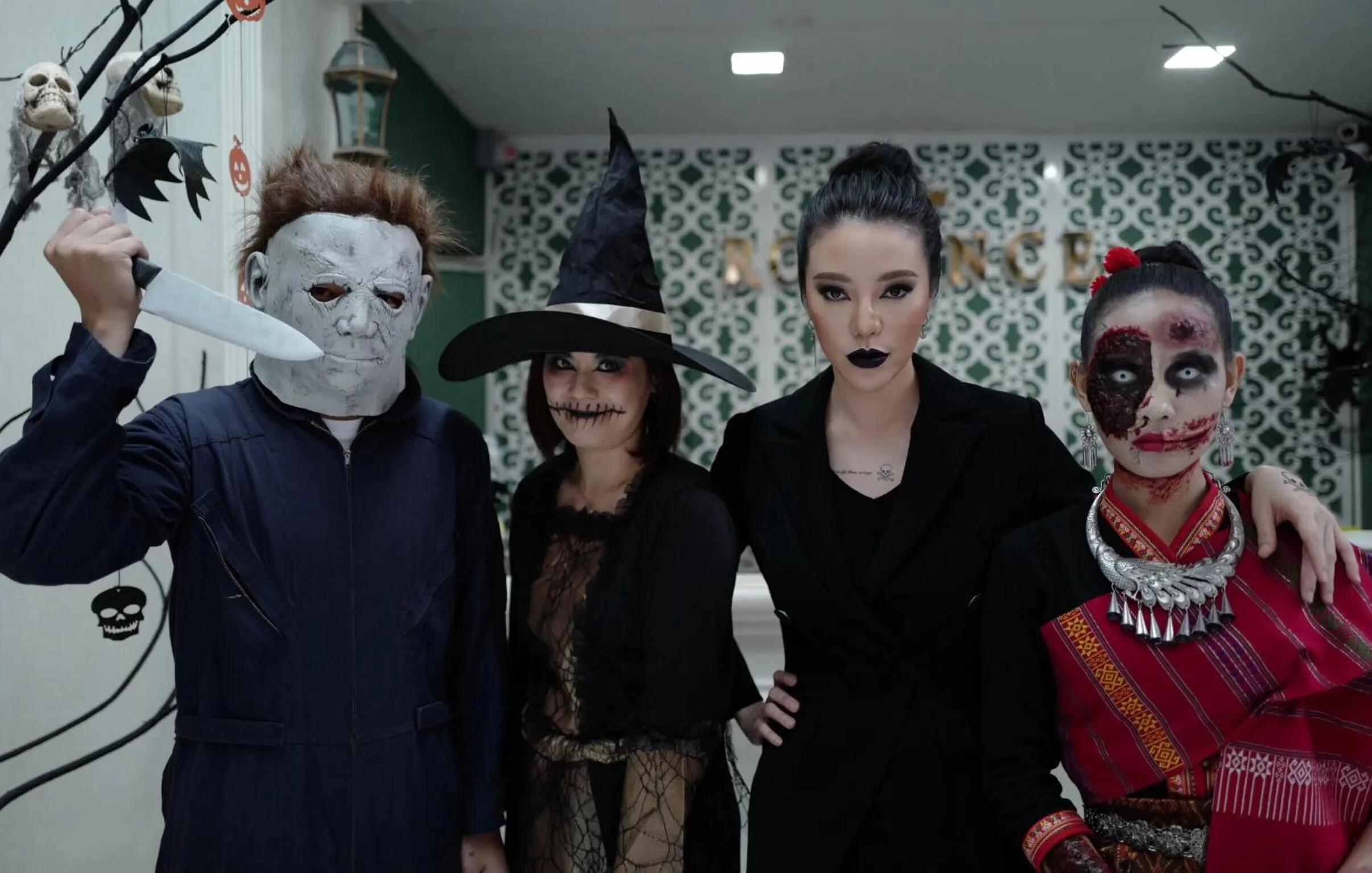 People in Romance Hotel Sukhumvit 97