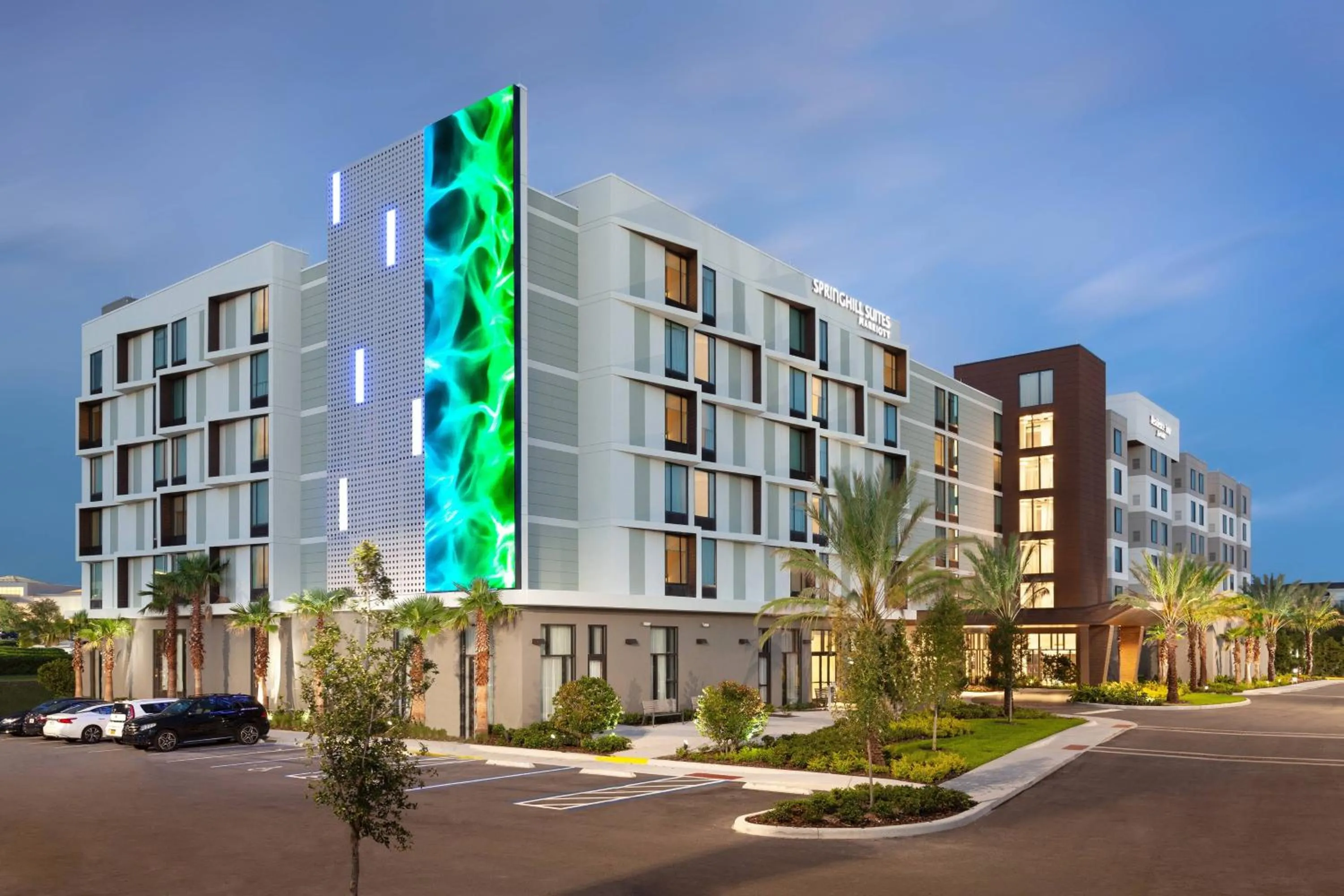 Property building in SpringHill Suites by Marriott Orlando at Millenia