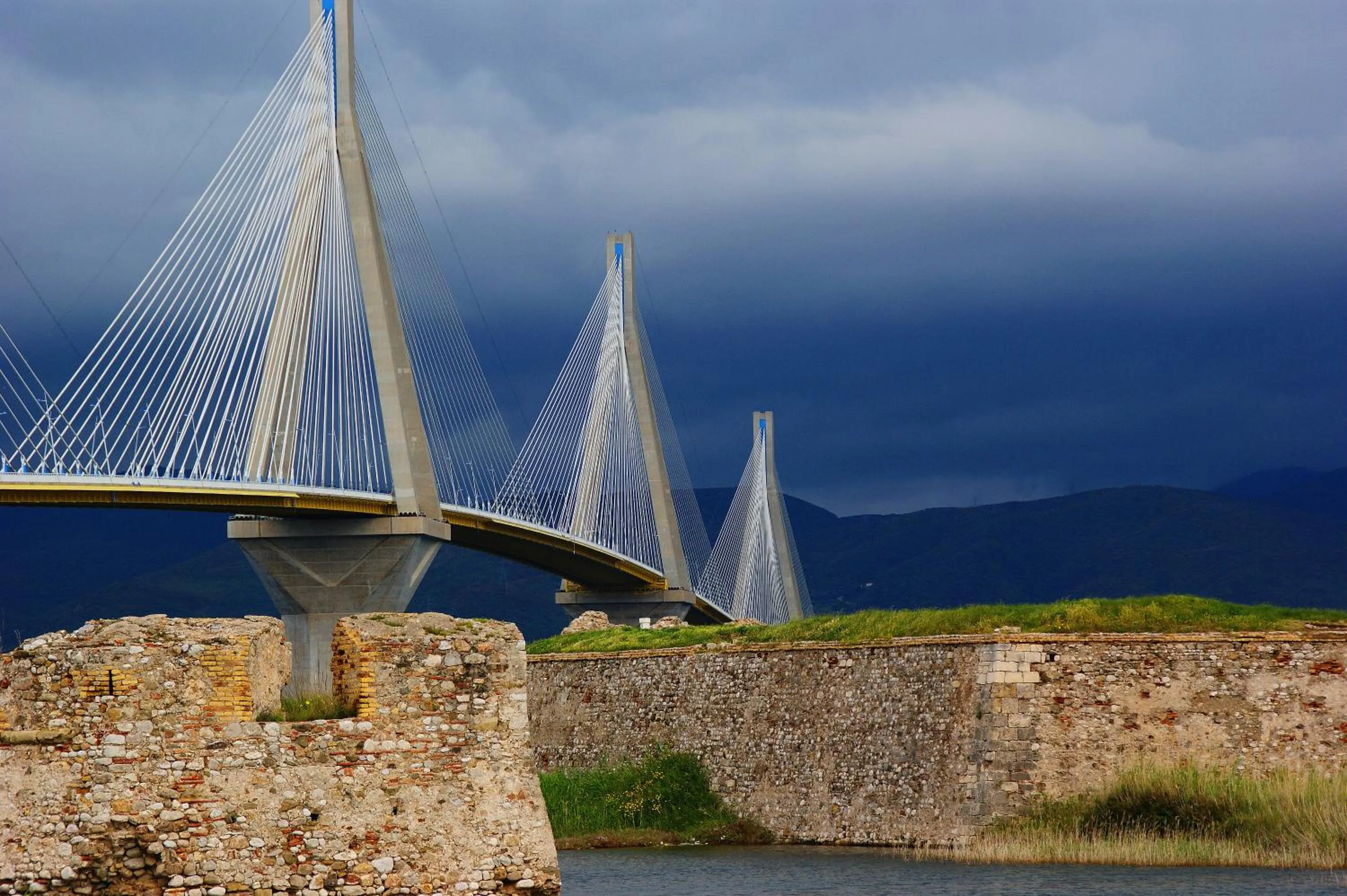 Street view in Hotel Antirriο