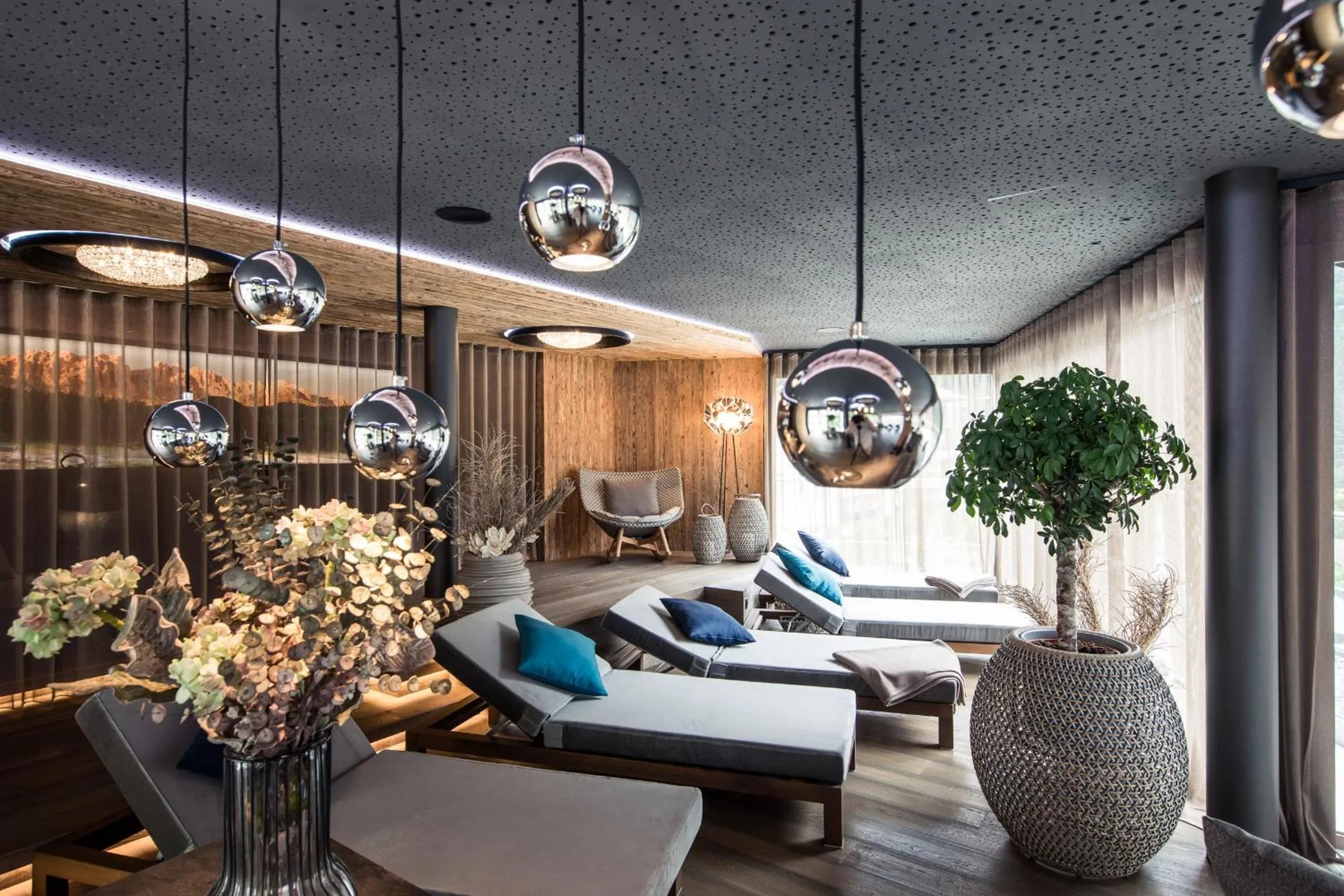 Spa and wellness centre/facilities in Quellenhof Luxury Resort Passeier