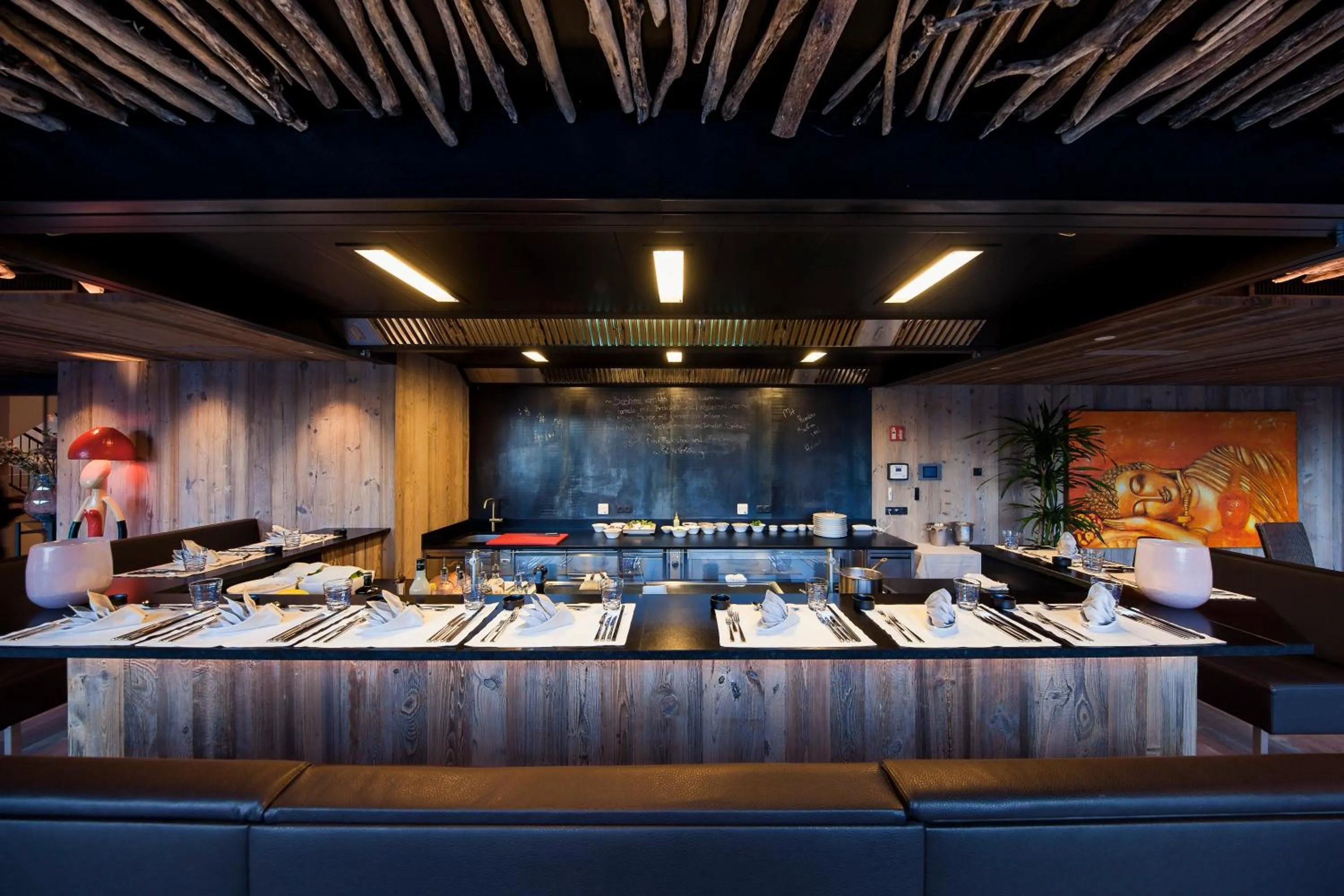 Restaurant/places to eat in Quellenhof Luxury Resort Passeier