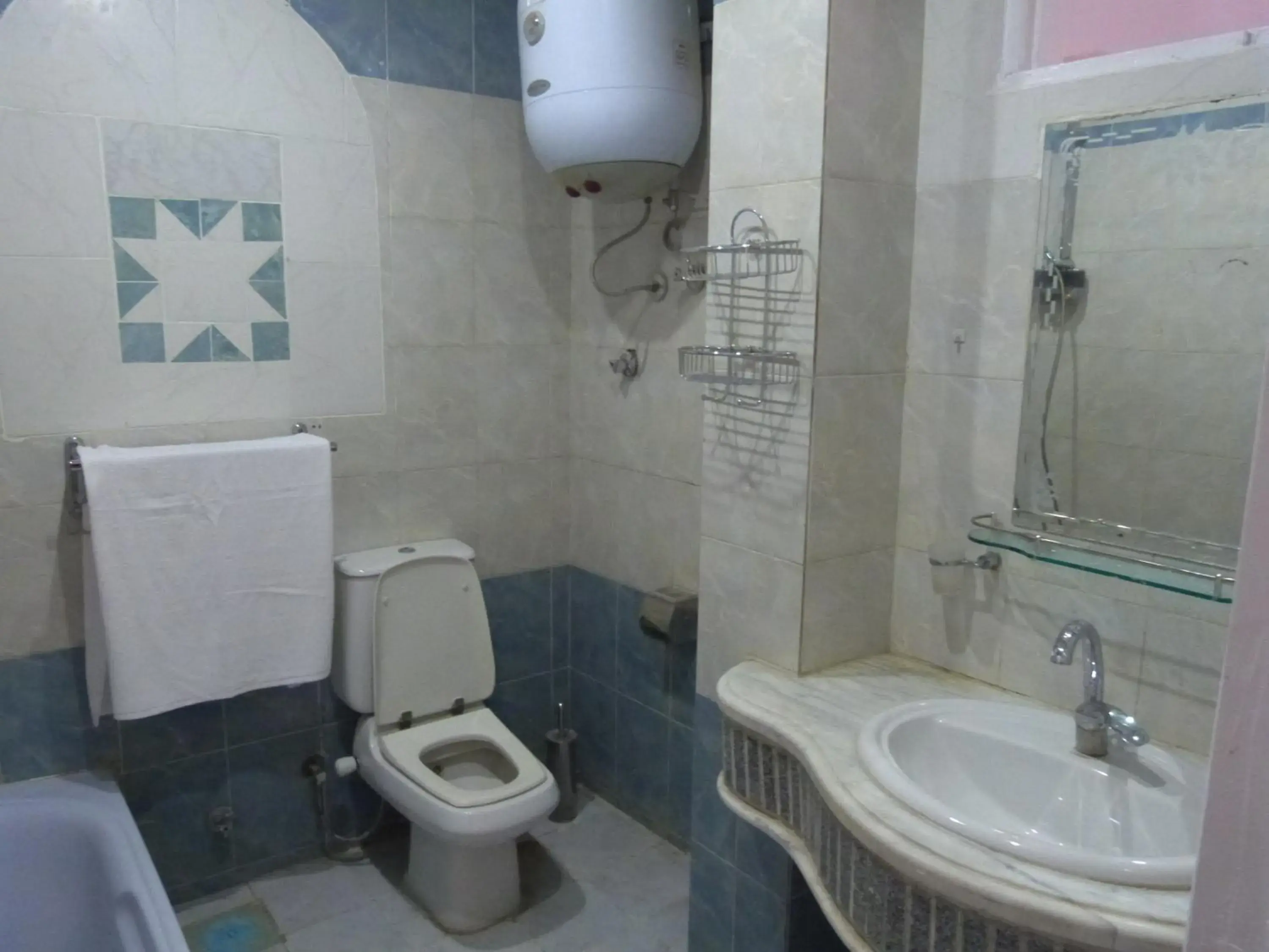 Two-Bedroom Apartment in Spring Hotel Luxor Two-Bedroom Apartment in Spring Hotel Luxor