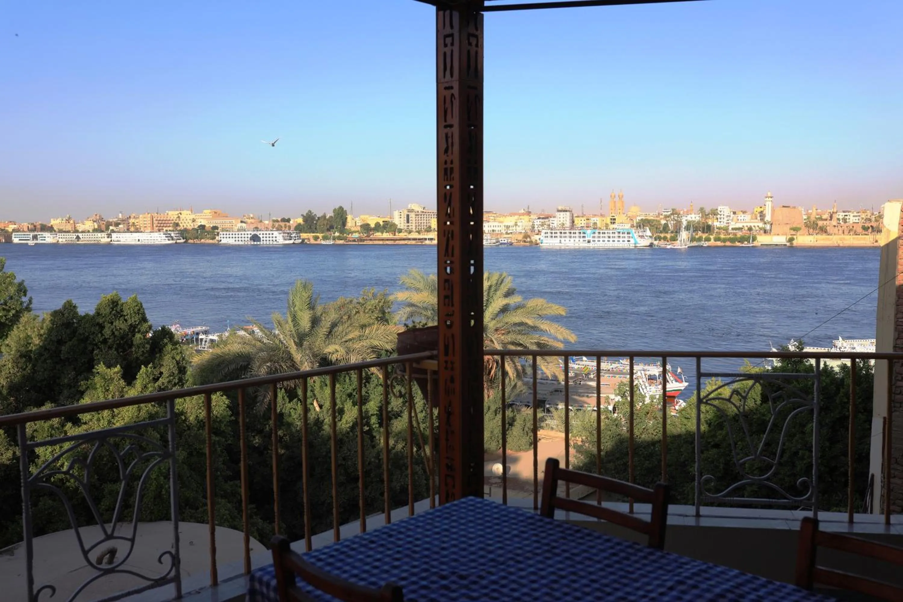 Balcony/Terrace in Spring Hotel Luxor