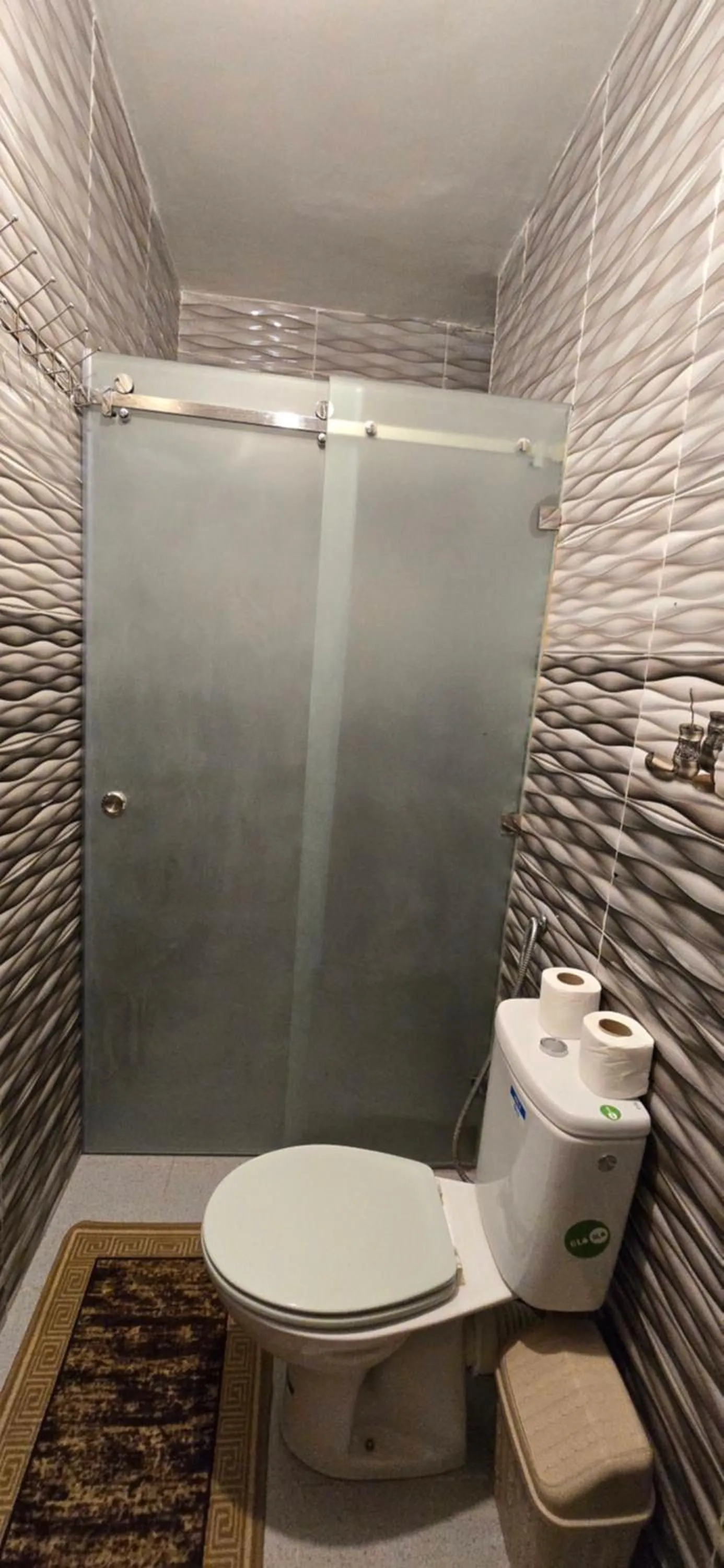 Shower in Riad Raffaa