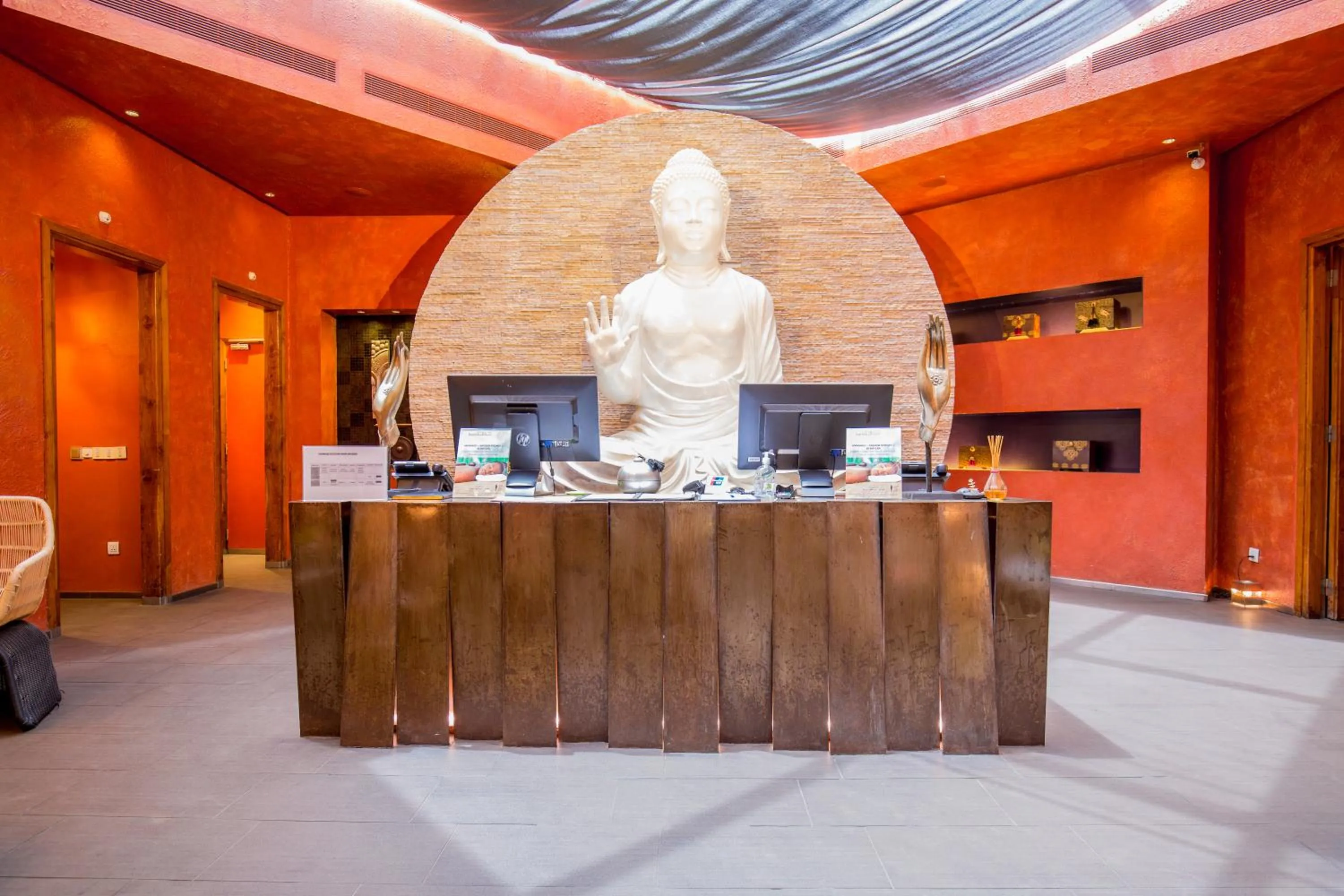Spa and wellness centre/facilities in Noom Hotel Dakar Sea Plaza, a member of Radisson Individuals