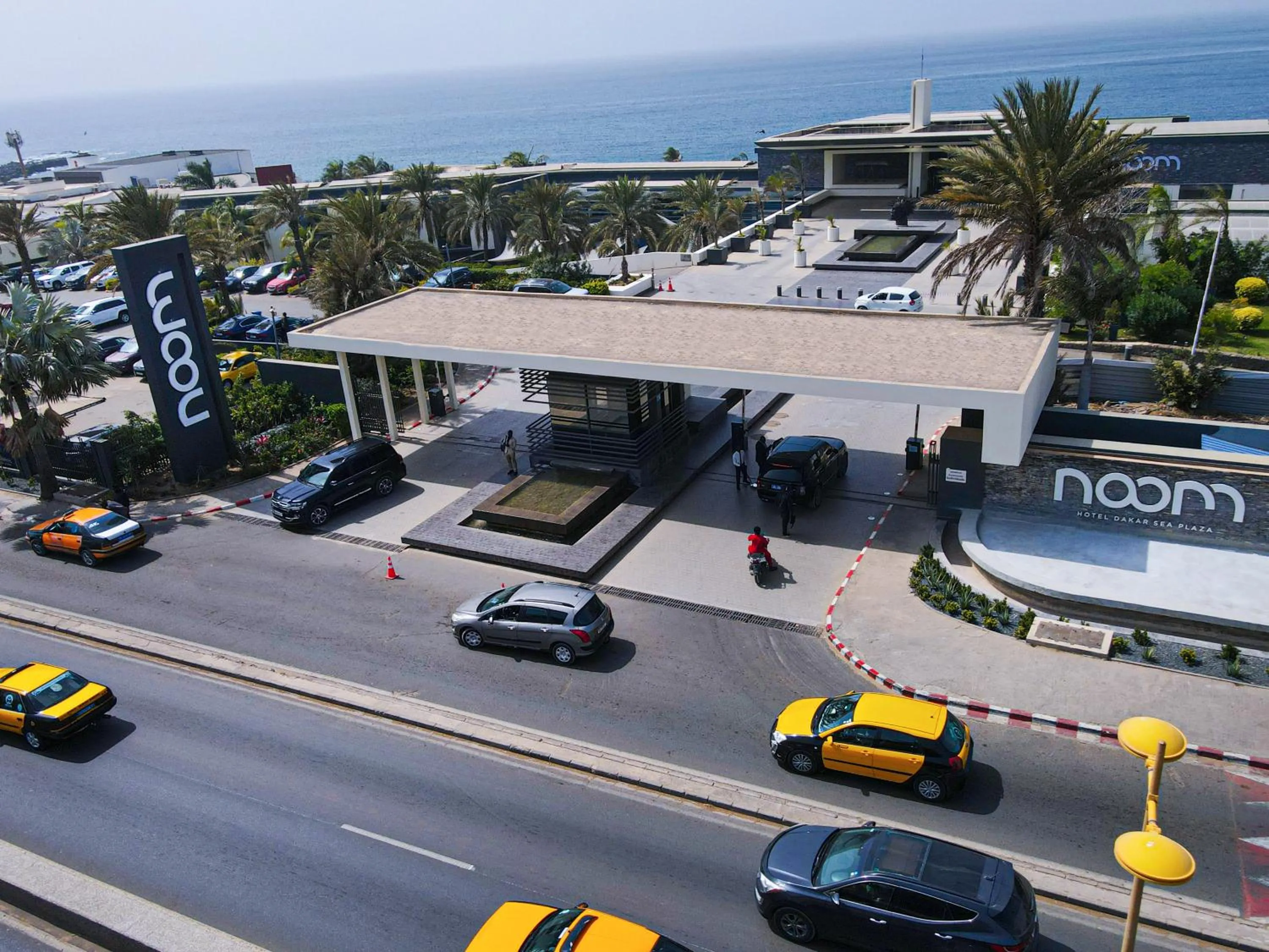 Property building in Noom Hotel Dakar Sea Plaza, a member of Radisson Individuals