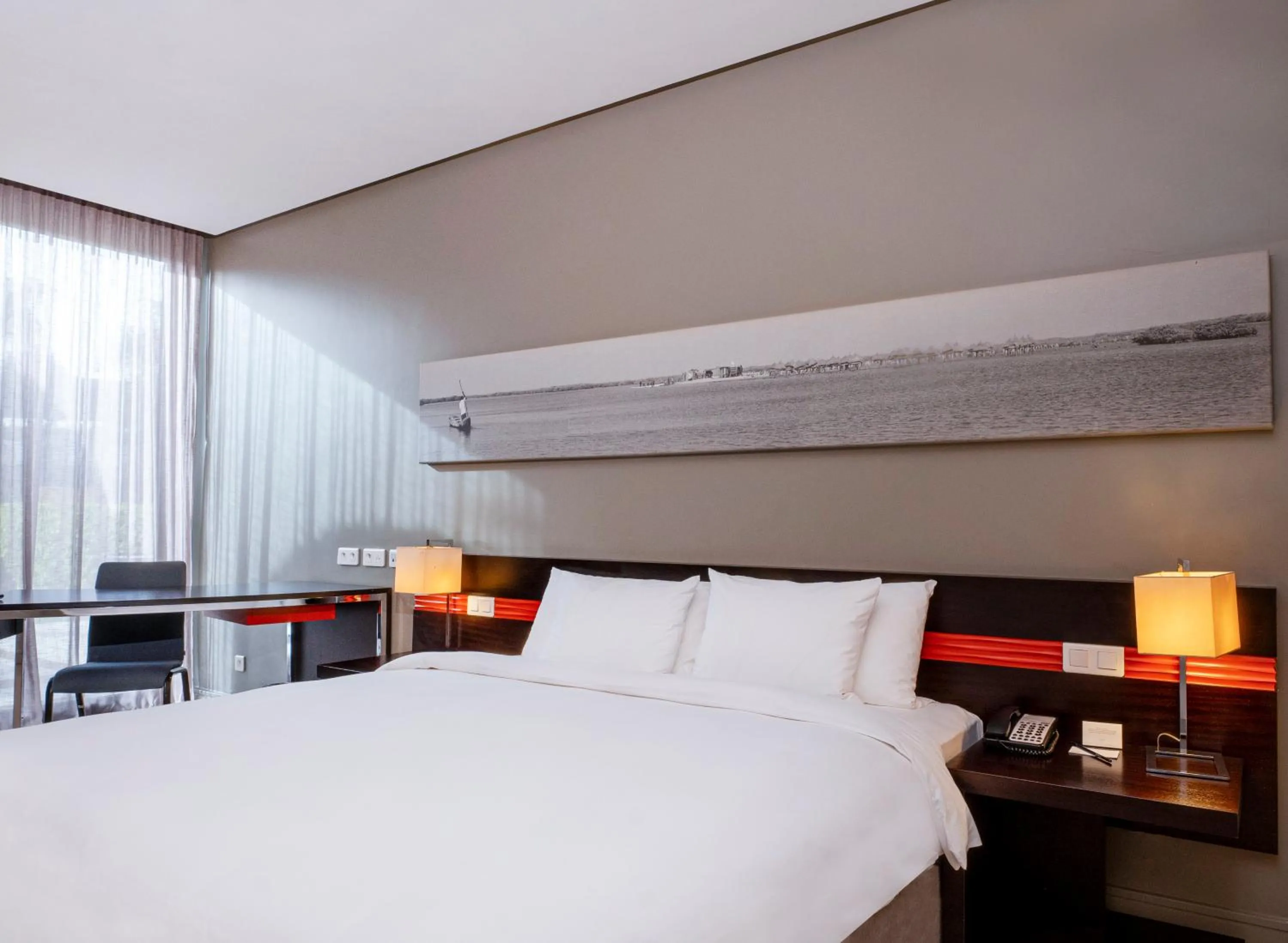 Bed in Noom Hotel Dakar Sea Plaza, a member of Radisson Individuals