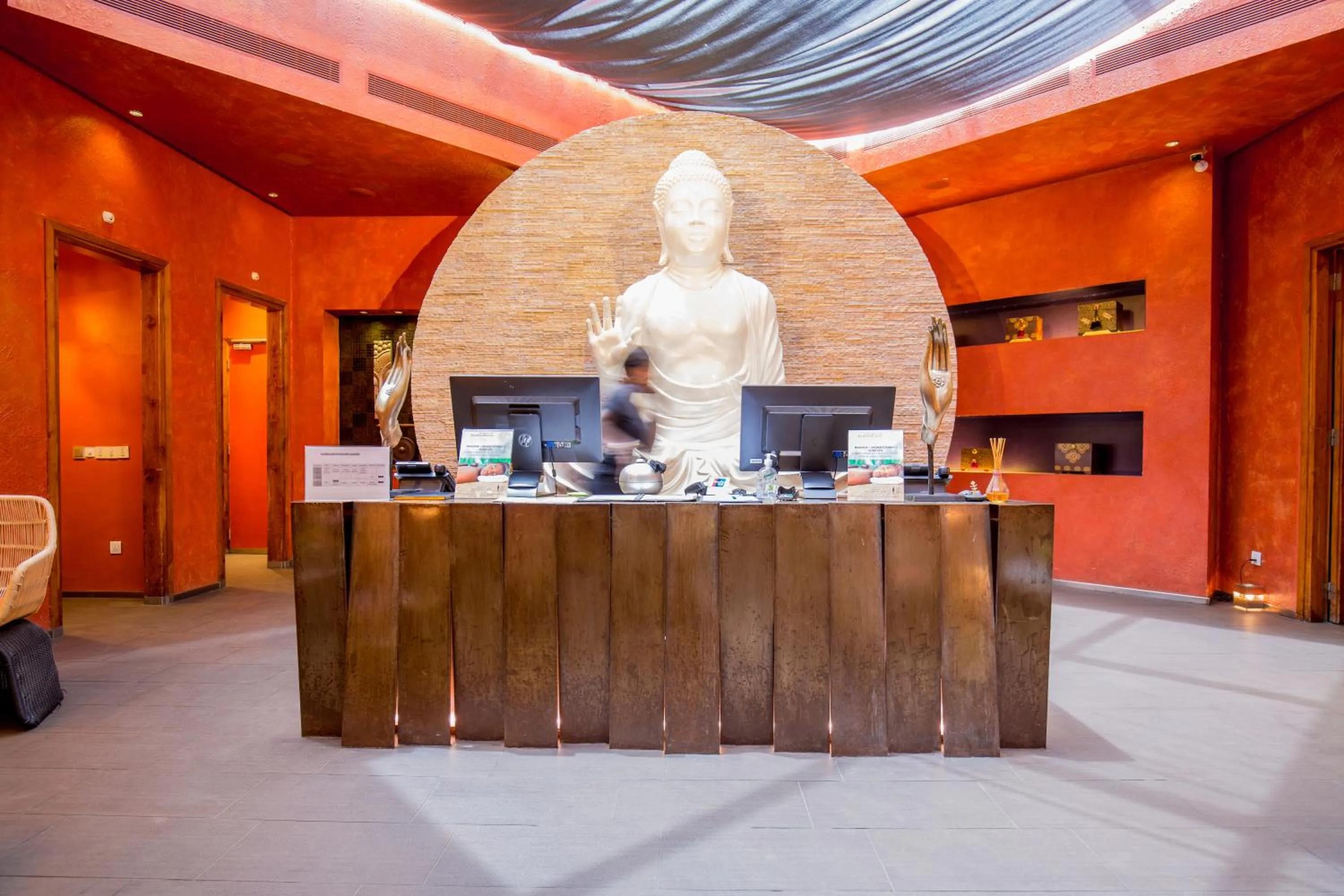 Spa and wellness centre/facilities in Noom Hotel Dakar Sea Plaza, a member of Radisson Individuals