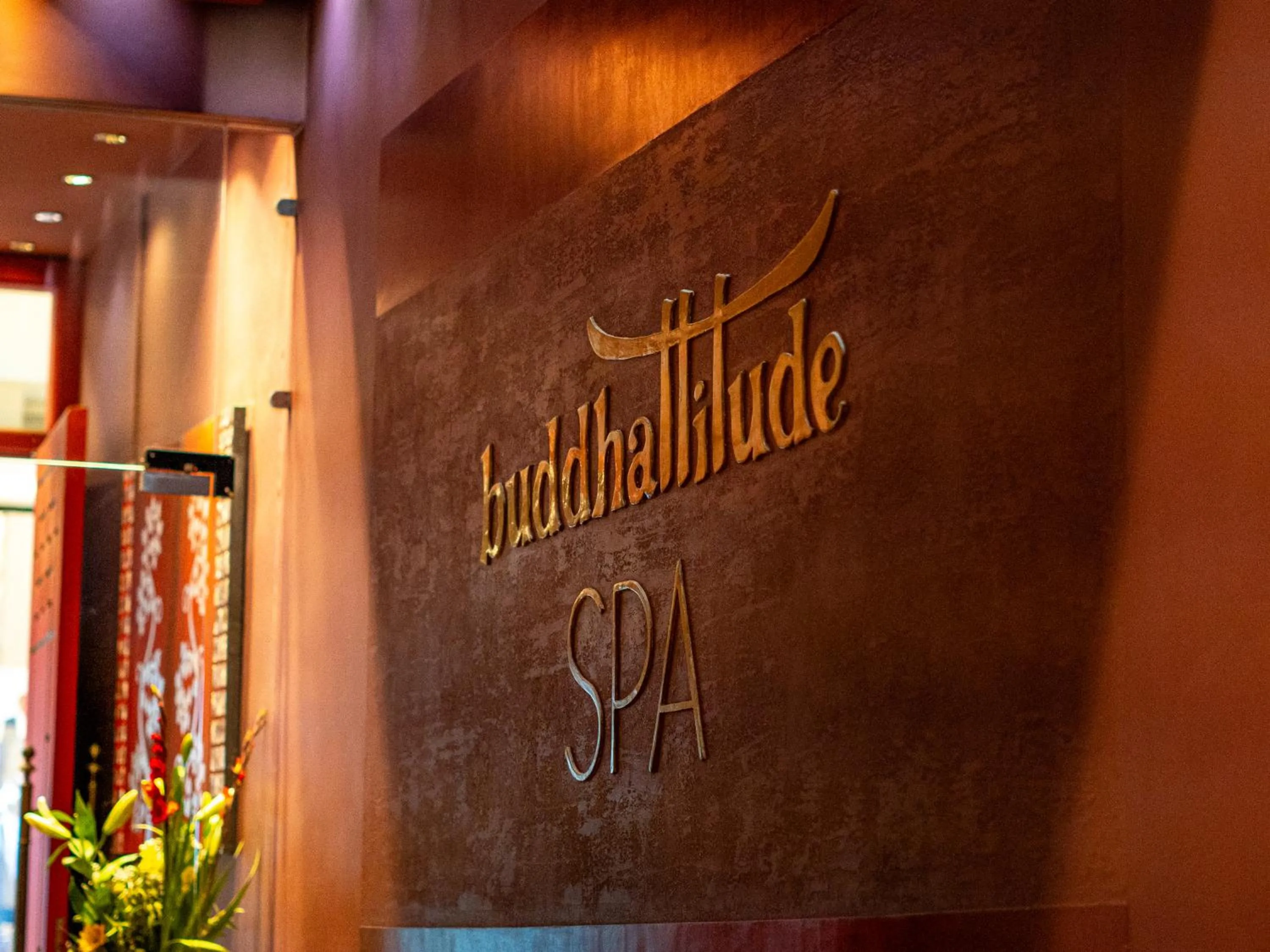 Spa and wellness centre/facilities in Noom Hotel Dakar Sea Plaza, a member of Radisson Individuals