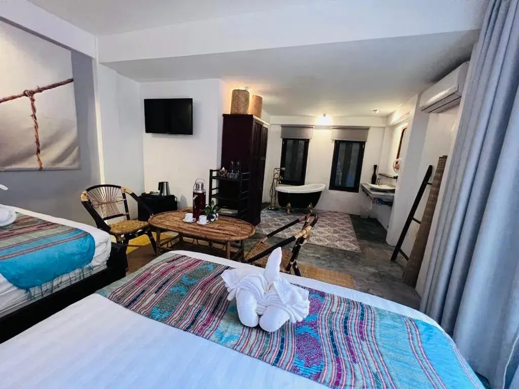 Standard Twin Room in Moonlight Champa Riverview Standard Twin Room in Moonlight Champa Riverview