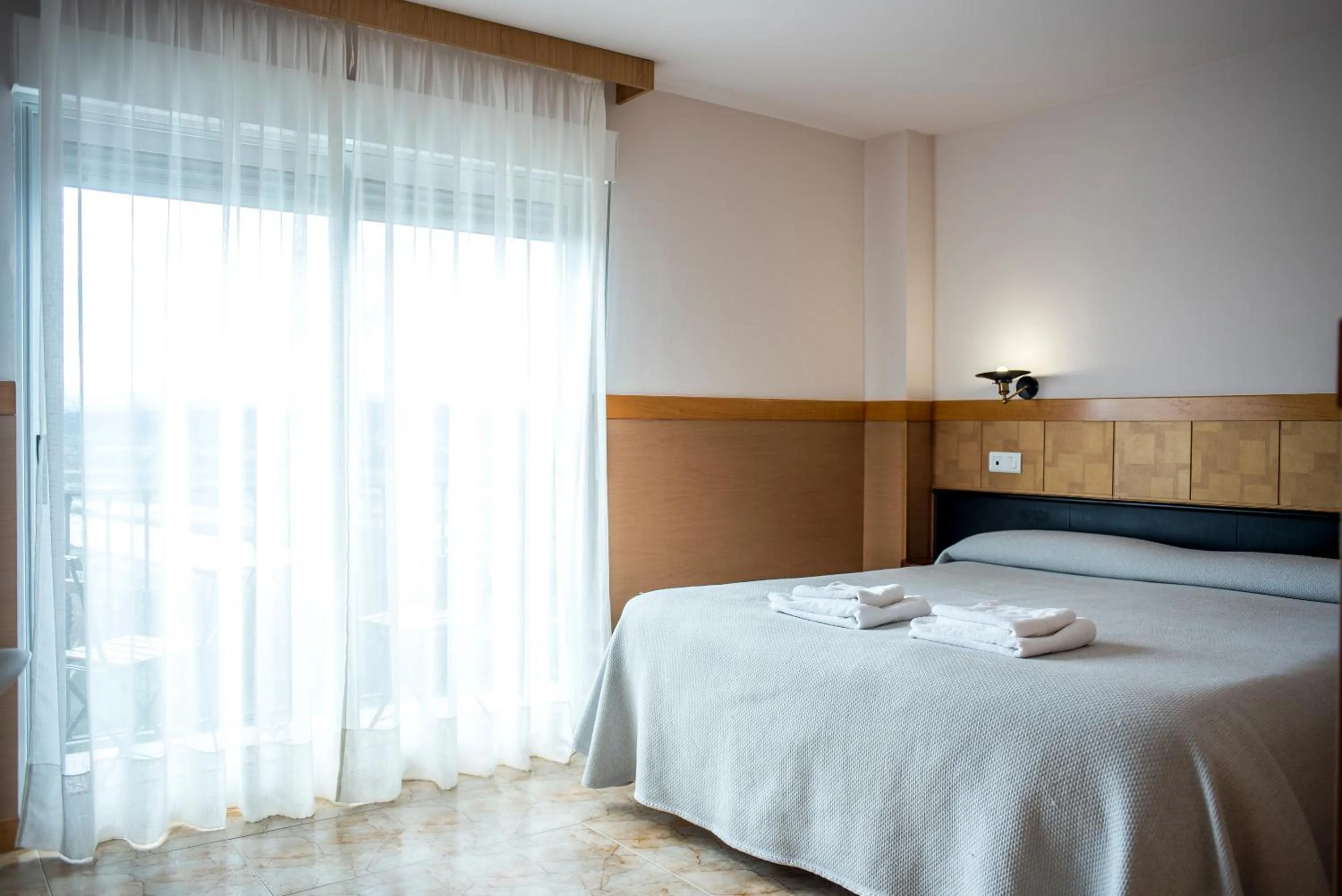 Bed in Hotel Ría de Suances