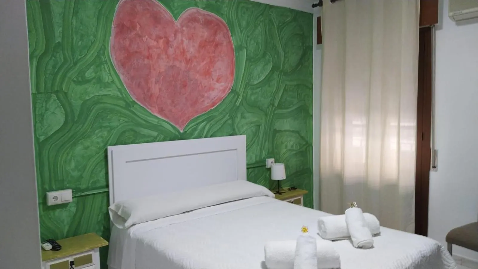 Bed in Hotel Virgen de los Reyes