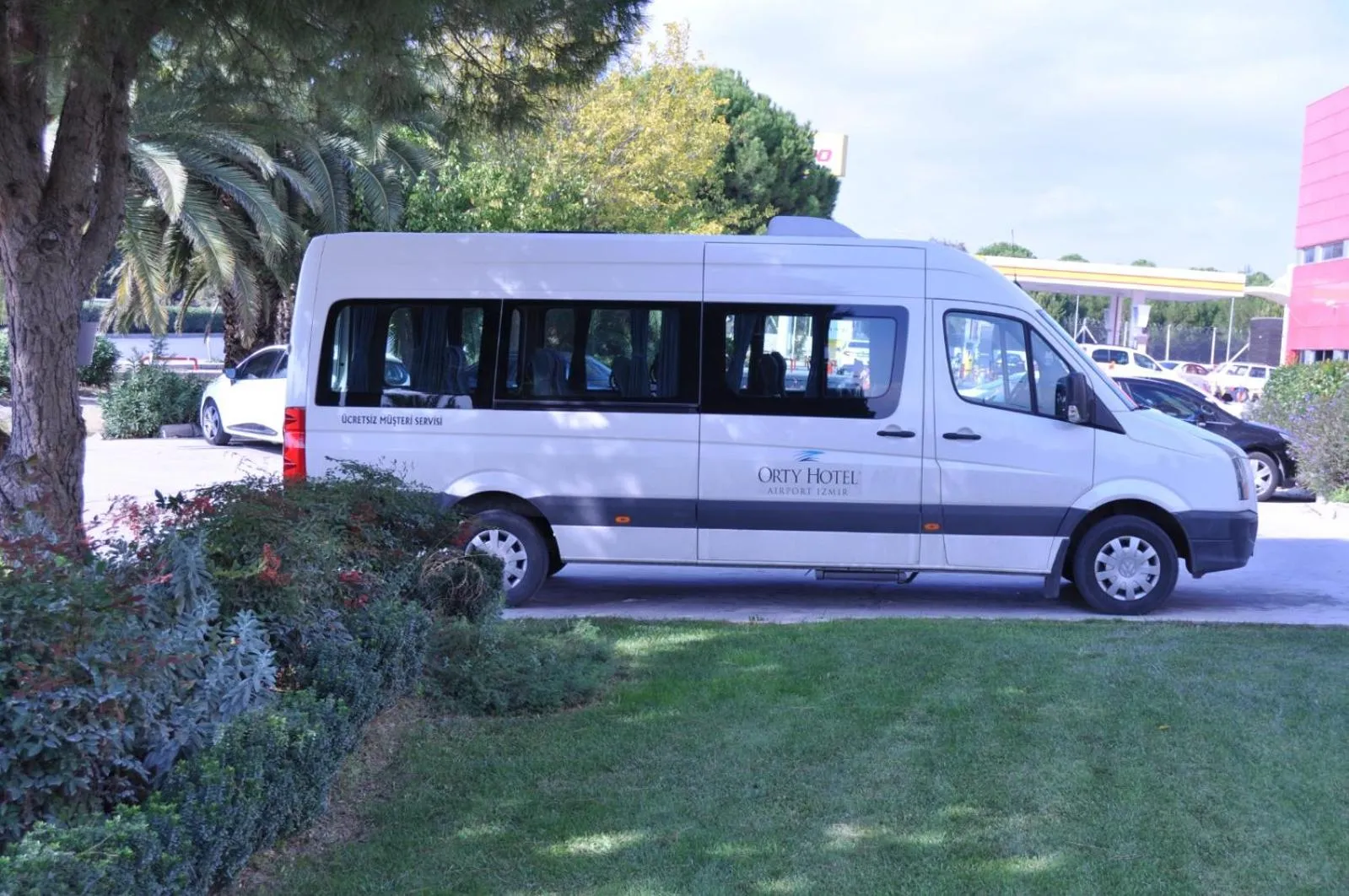 shuttle in Orty Airport Hotel