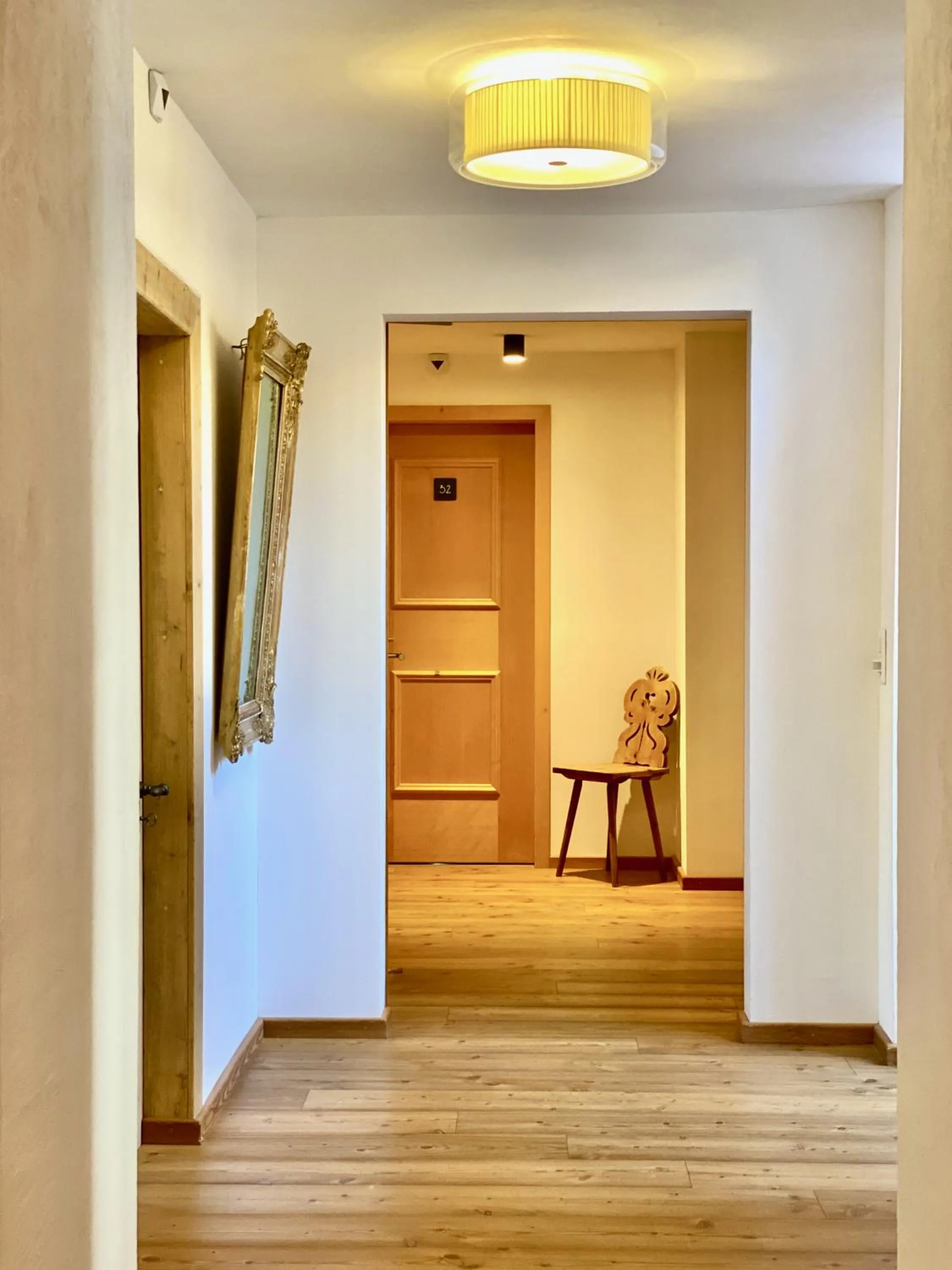 Photo of the whole room in Hotel Central La Fainera Superior