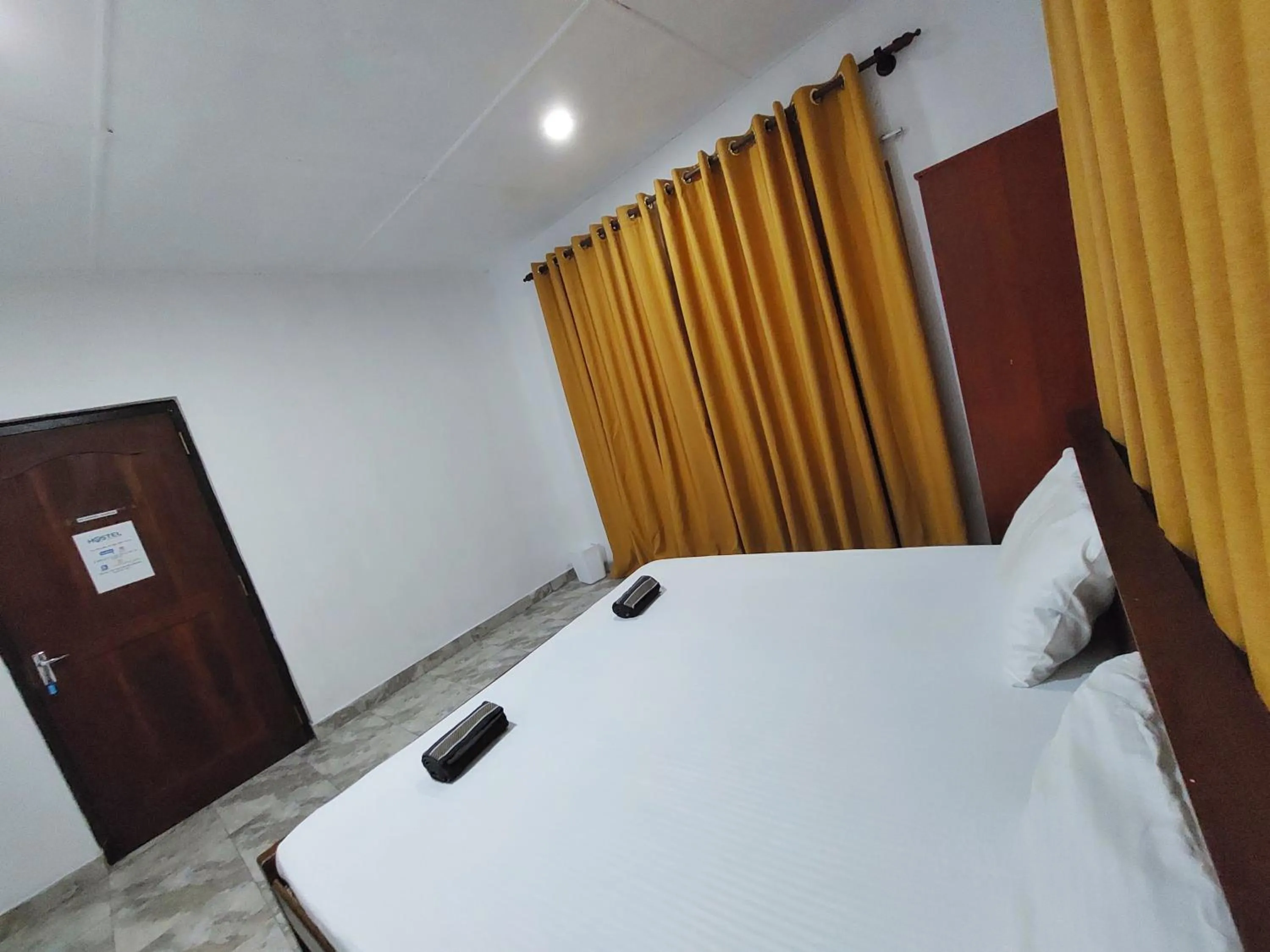 Bed in HOSTEL KATUNAYAKE At COLOMBO AIRPORT TRANSIT