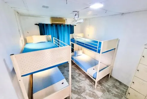 HOSTEL KATUNAYAKE At COLOMBO AIRPORT TRANSIT