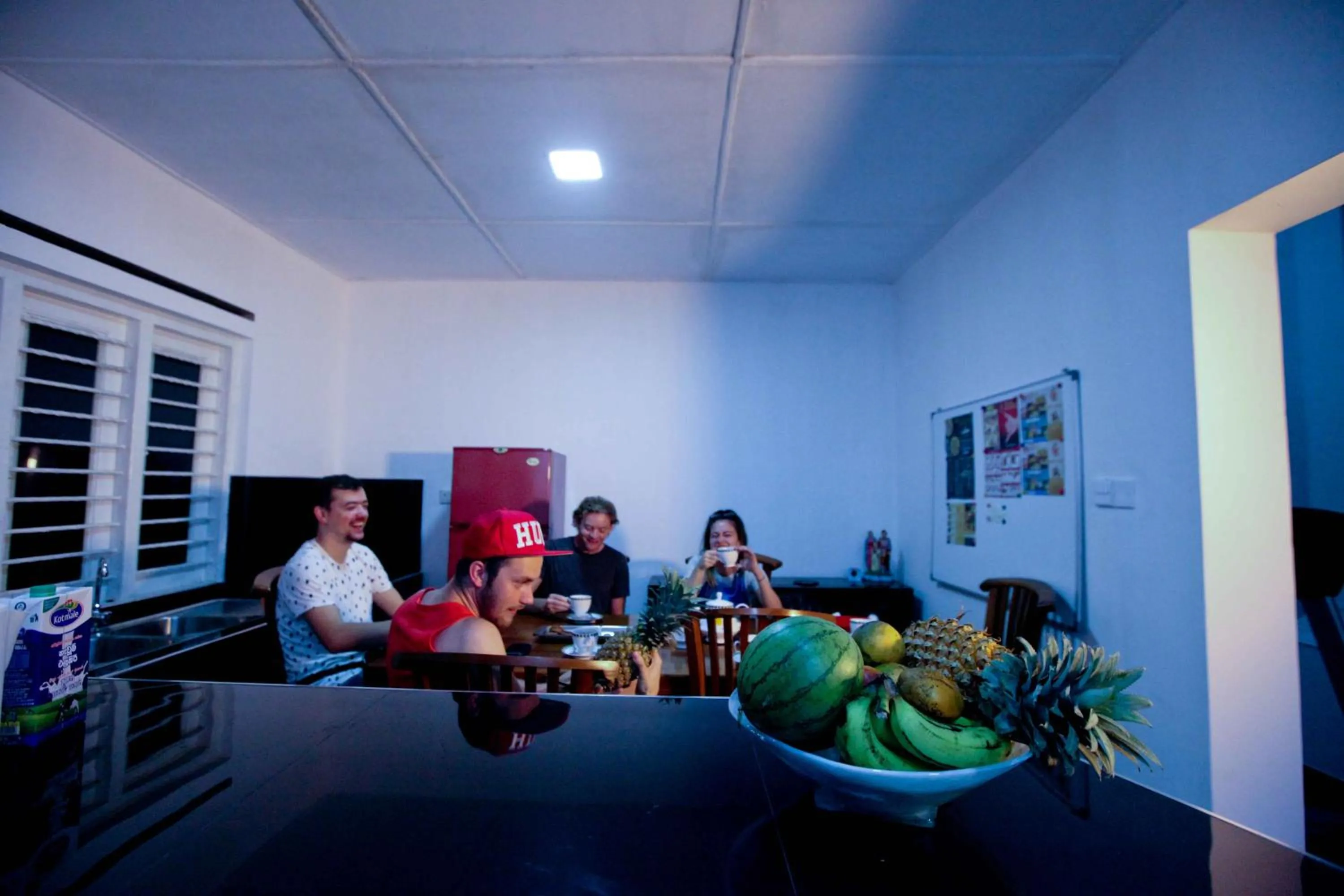 Kitchen or kitchenette in HOSTEL KATUNAYAKE At COLOMBO AIRPORT TRANSIT