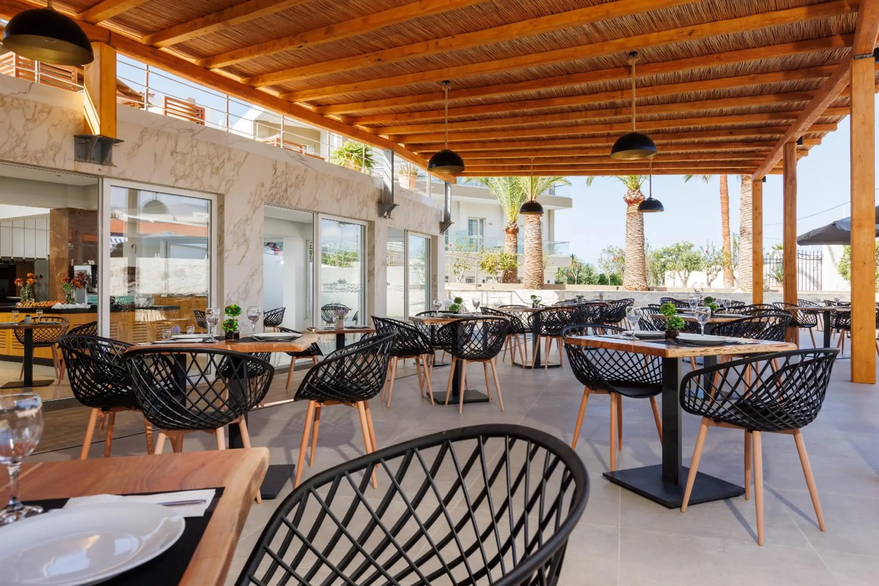 Restaurant/places to eat in Malia Bay Beach Hotel & Bungalows Restaurant/places to eat in Malia Bay Beach Hotel & Bungalows