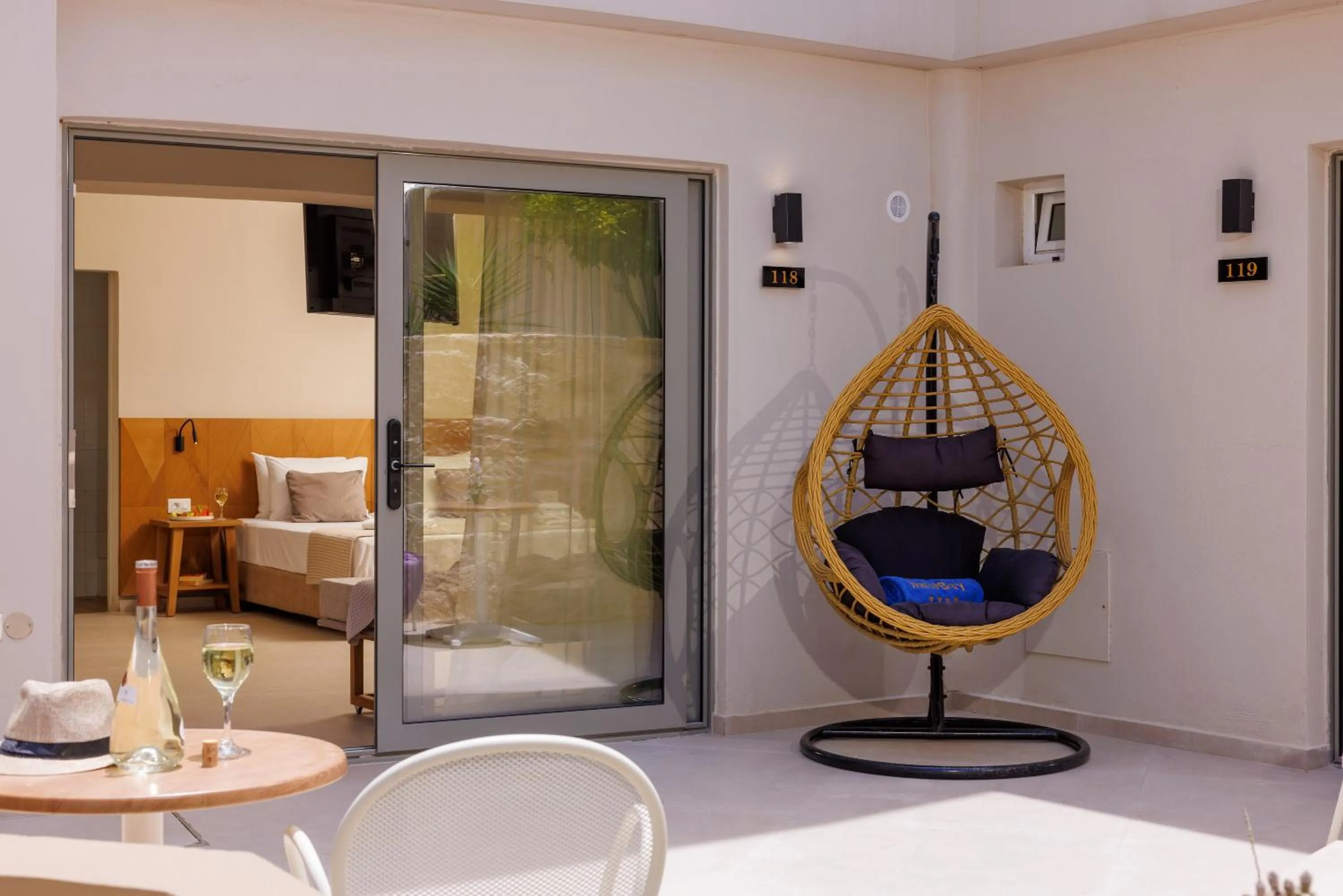 Bed in Malia Bay Beach Hotel & Bungalows