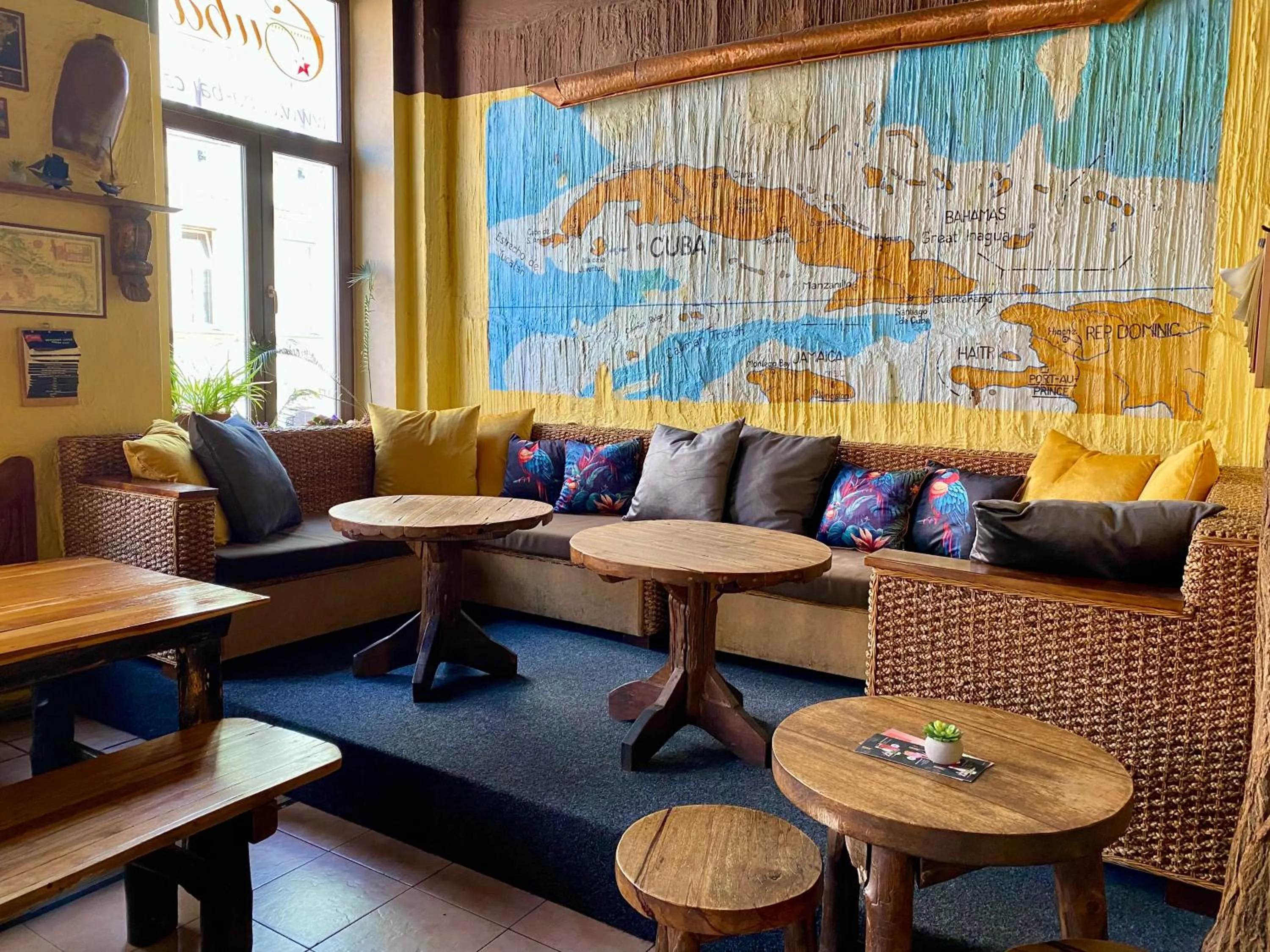 Lounge or bar in Cuba Bar & Hostel