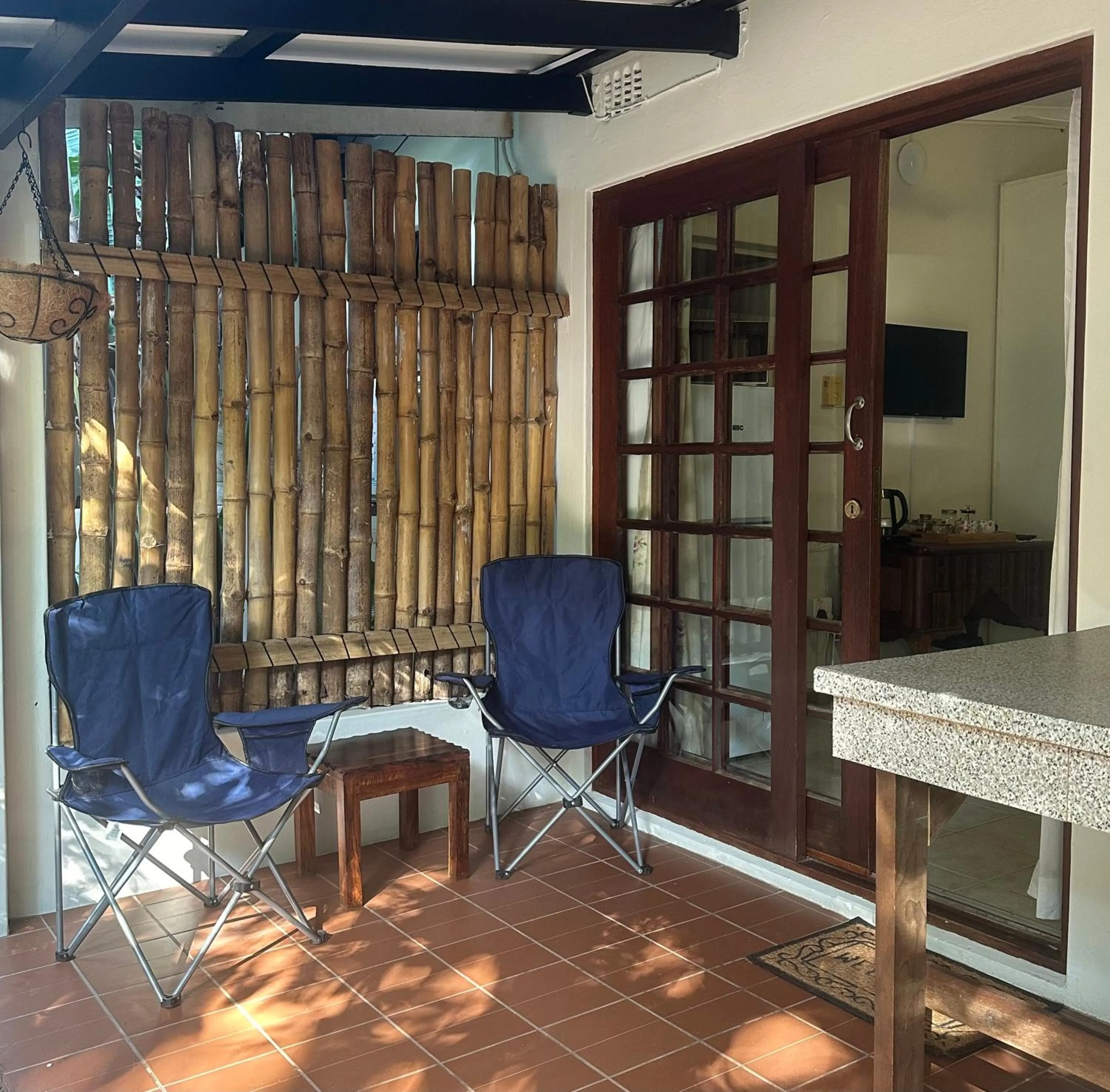 Property building in Salt Rock Manor