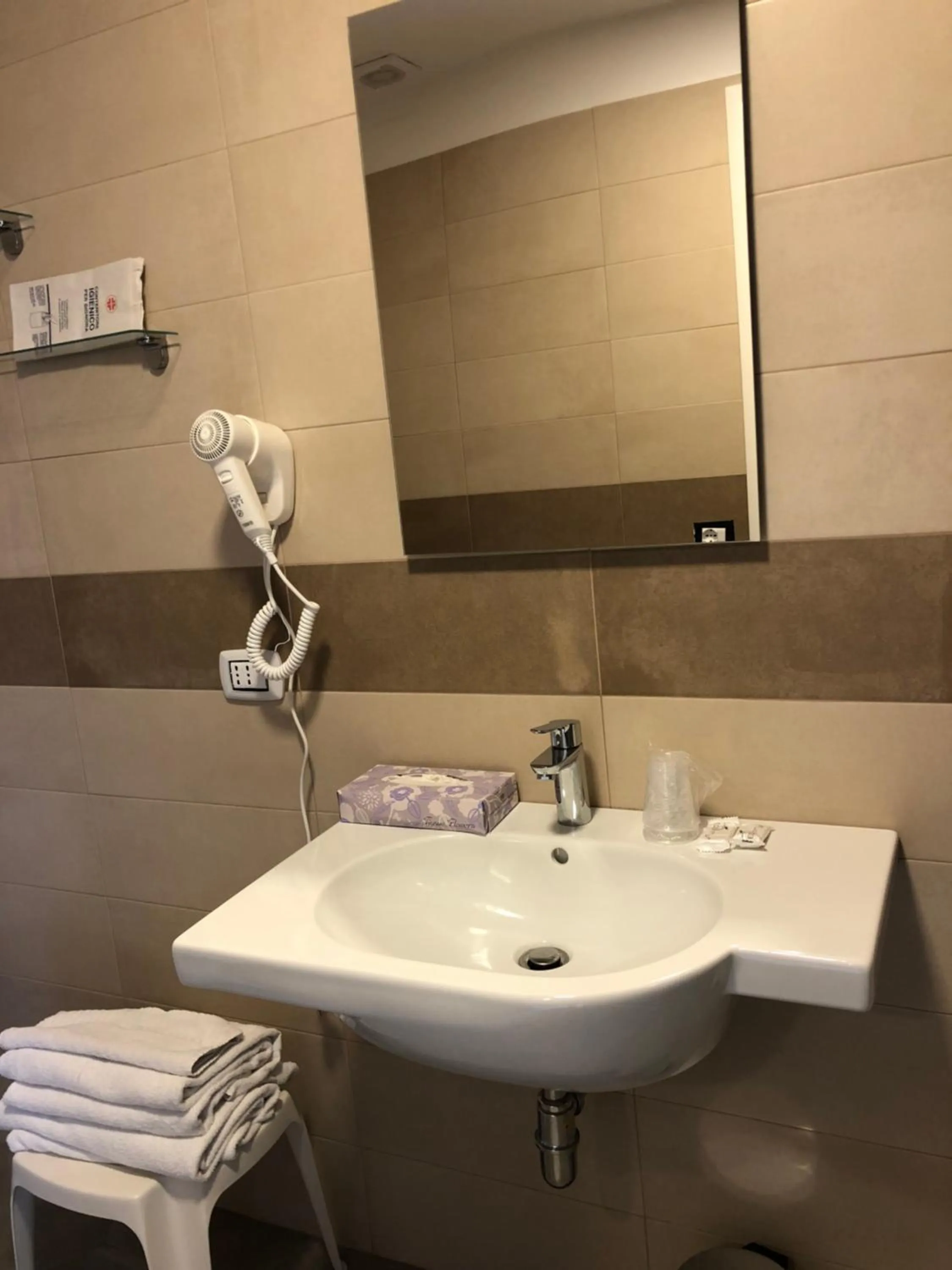 Bathroom in B&B LA DIMORA DEL CONTE