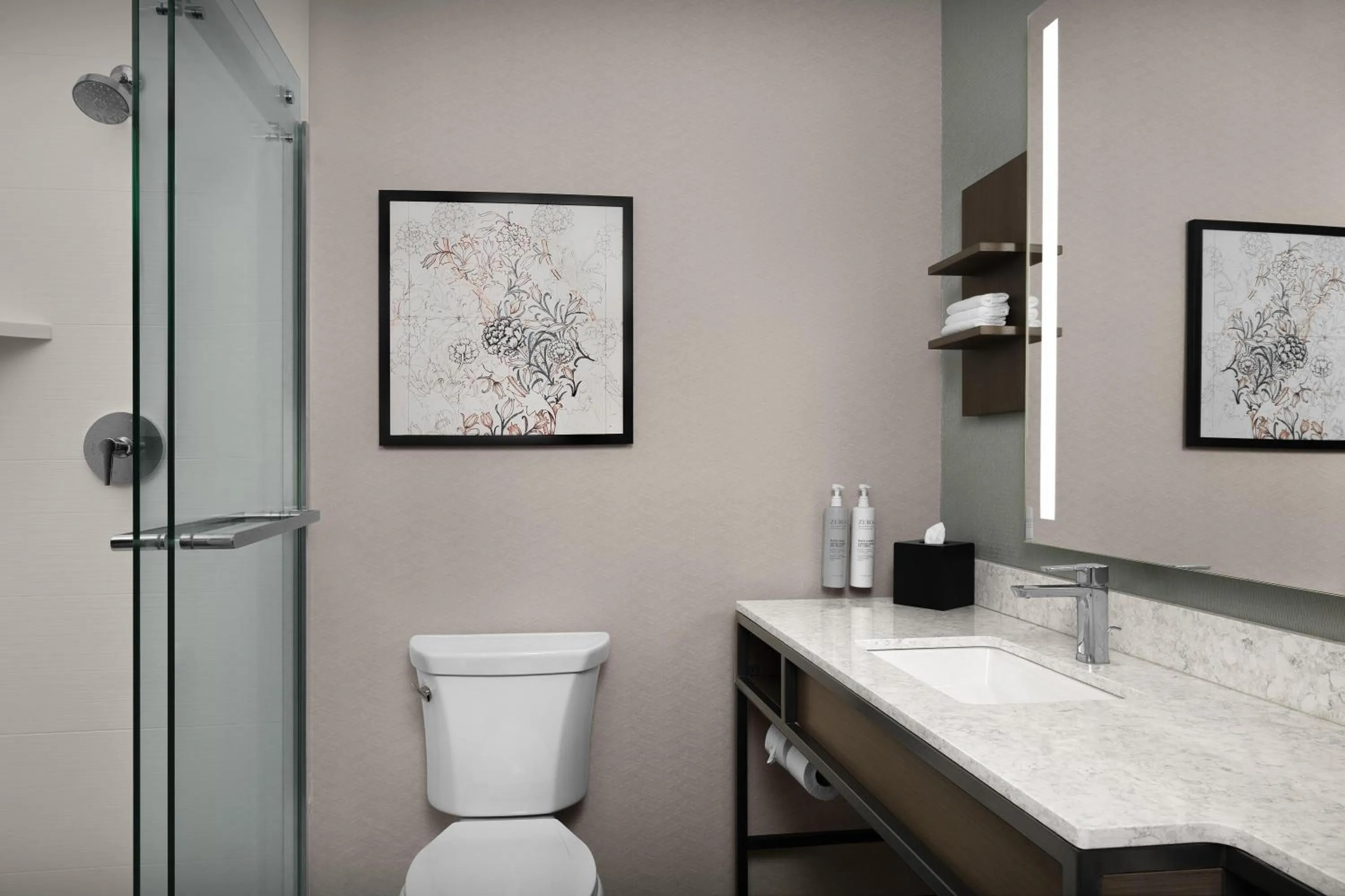 Bathroom in Hilton Garden Inn Philadelphia-Fort Washington