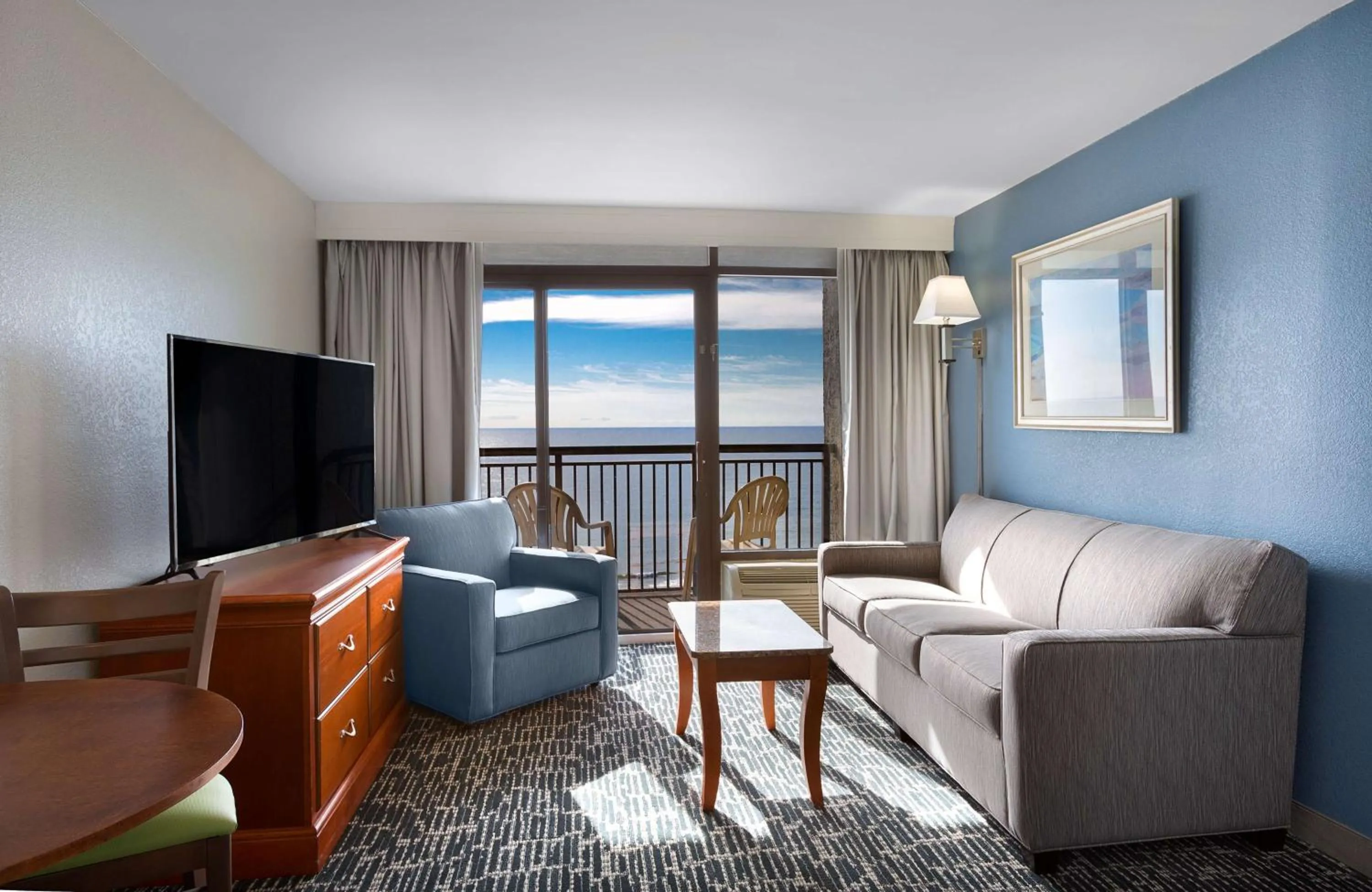 Bedroom in Dayton House Resort - BW Signature Collection