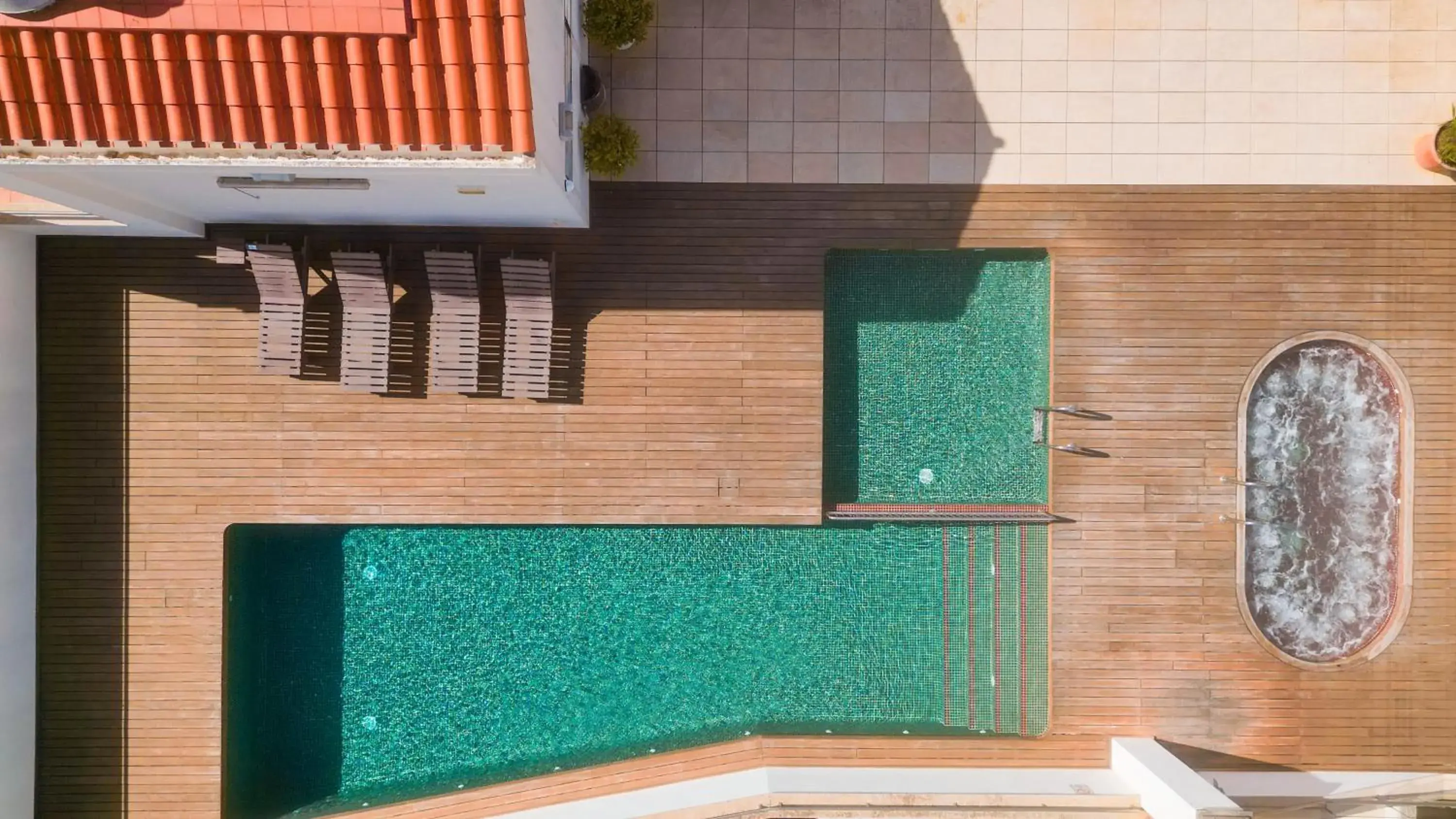 Swimming pool in Hotel Loar Ferreries Swimming pool in Hotel Loar Ferreries