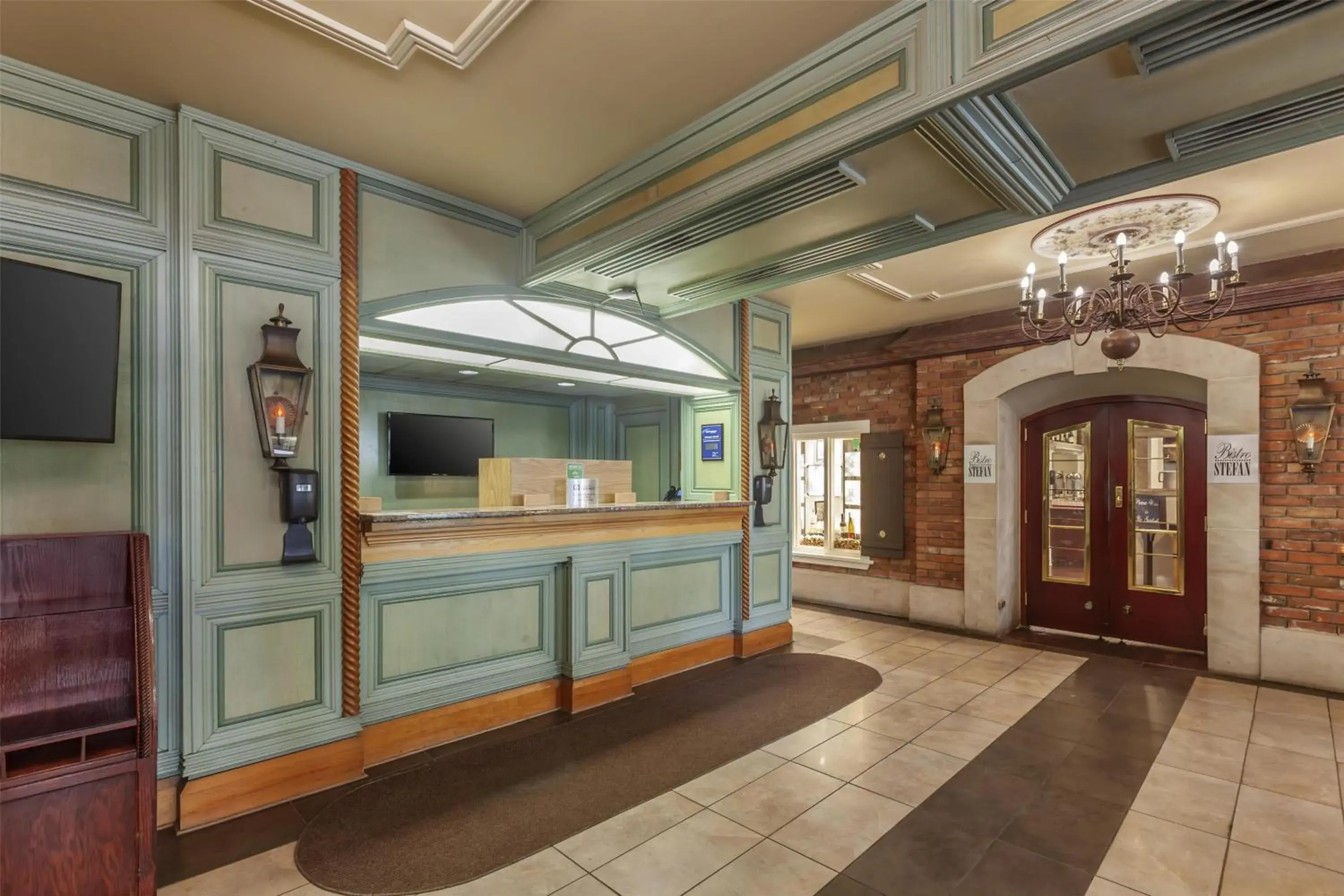 Lobby or reception in Best Western Fireside Inn Lobby or reception in Best Western Fireside Inn