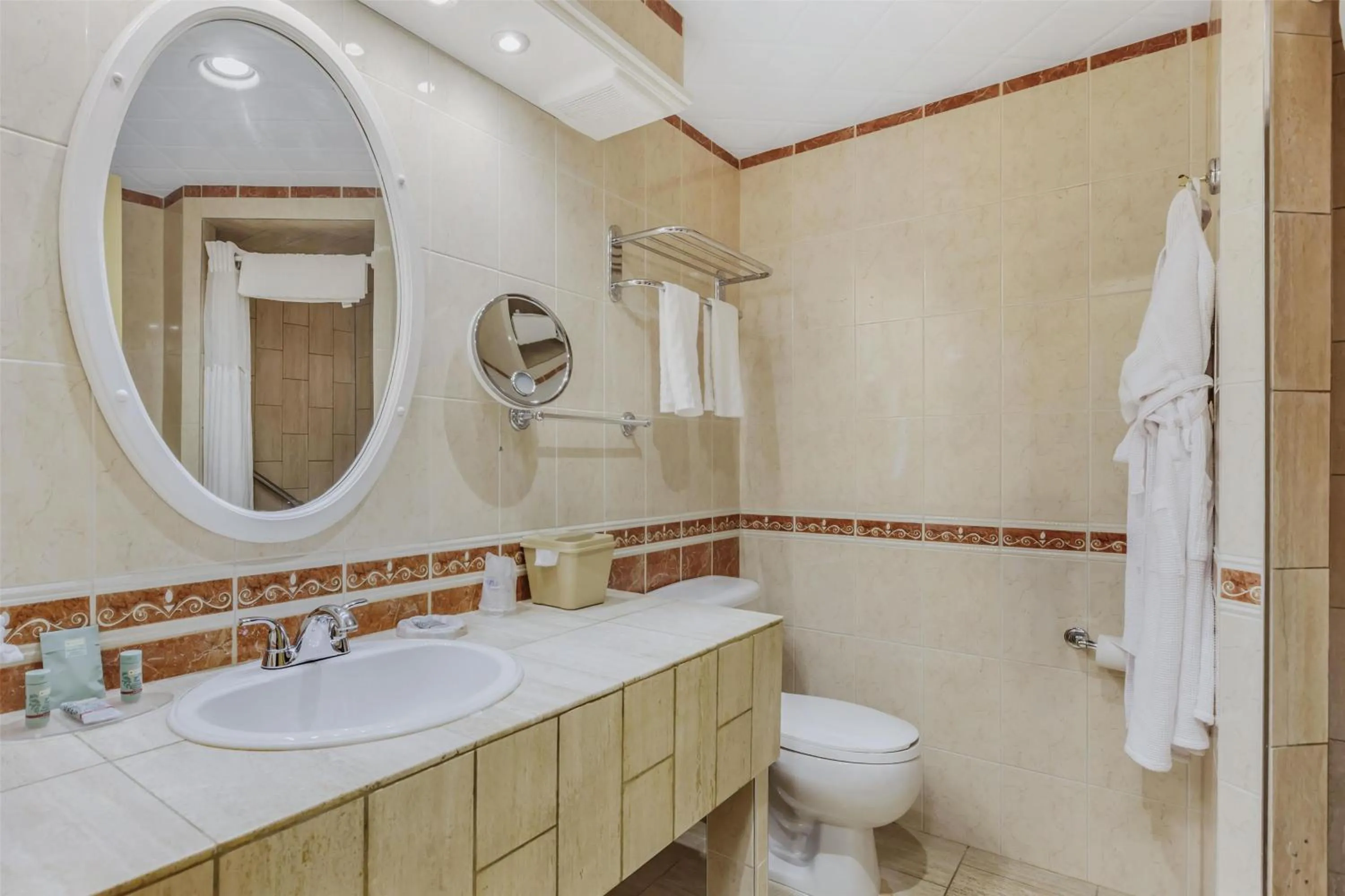 Bathroom in Best Western Fireside Inn