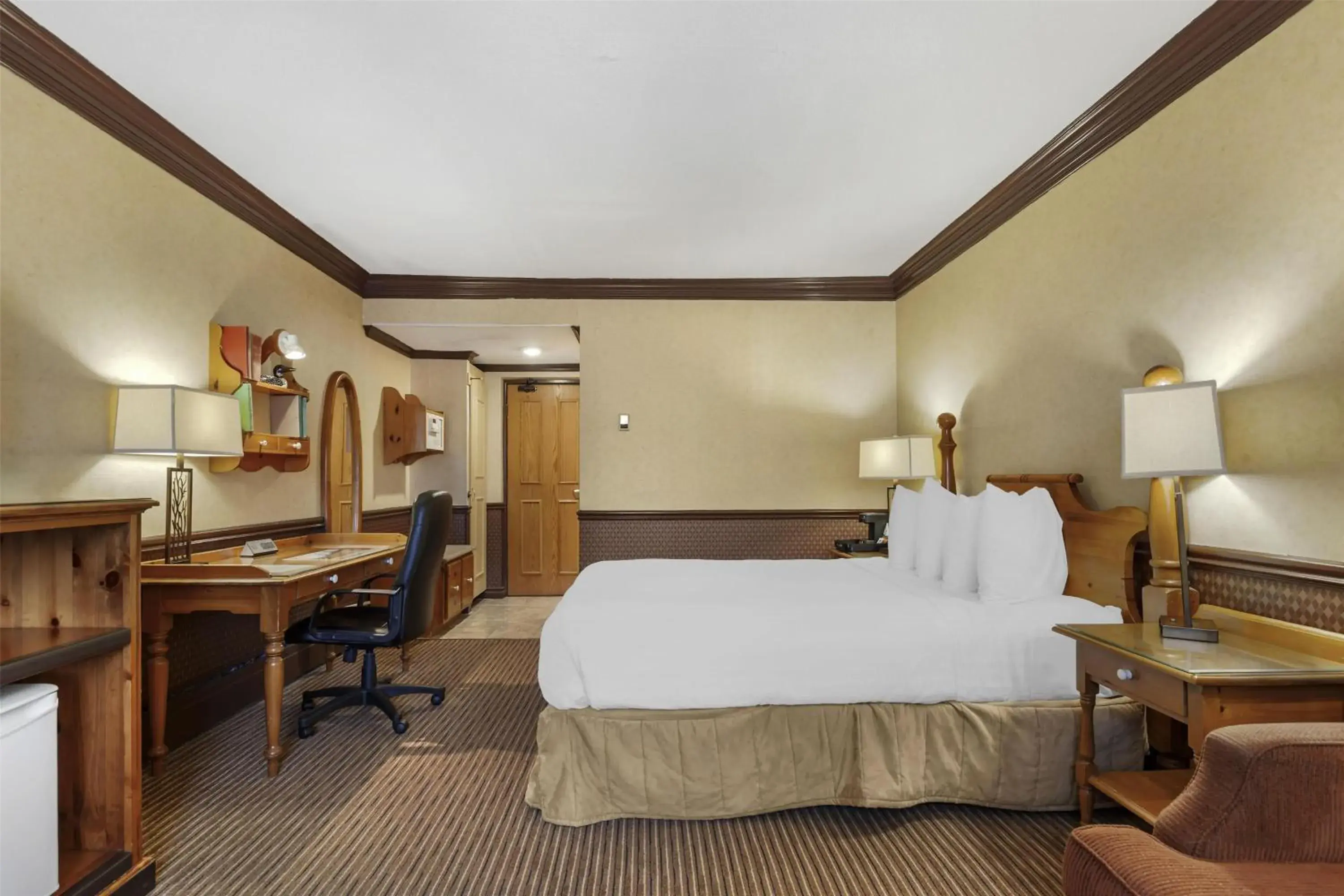 King Room in Best Western Fireside Inn King Room in Best Western Fireside Inn