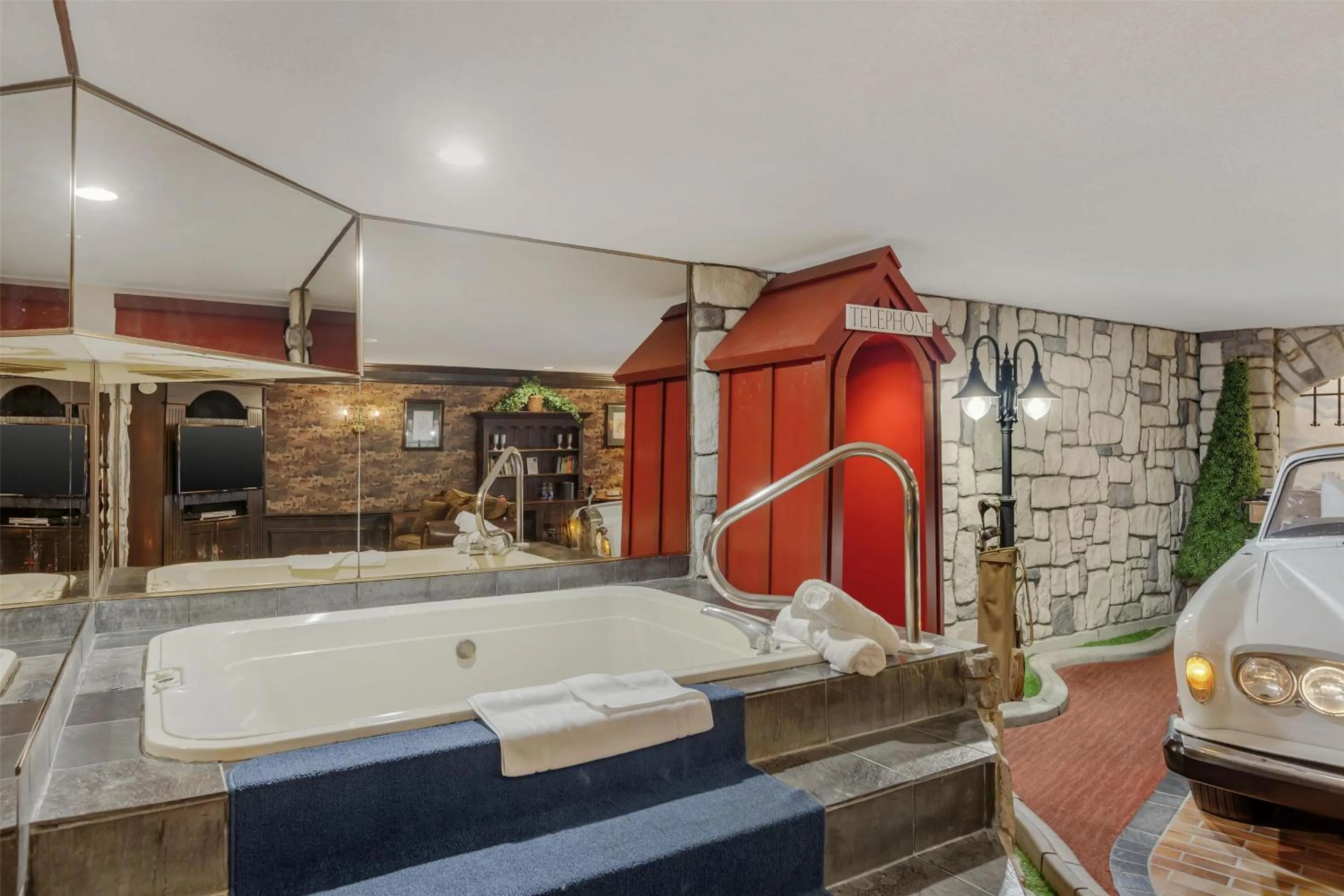 Bedroom in Best Western Fireside Inn