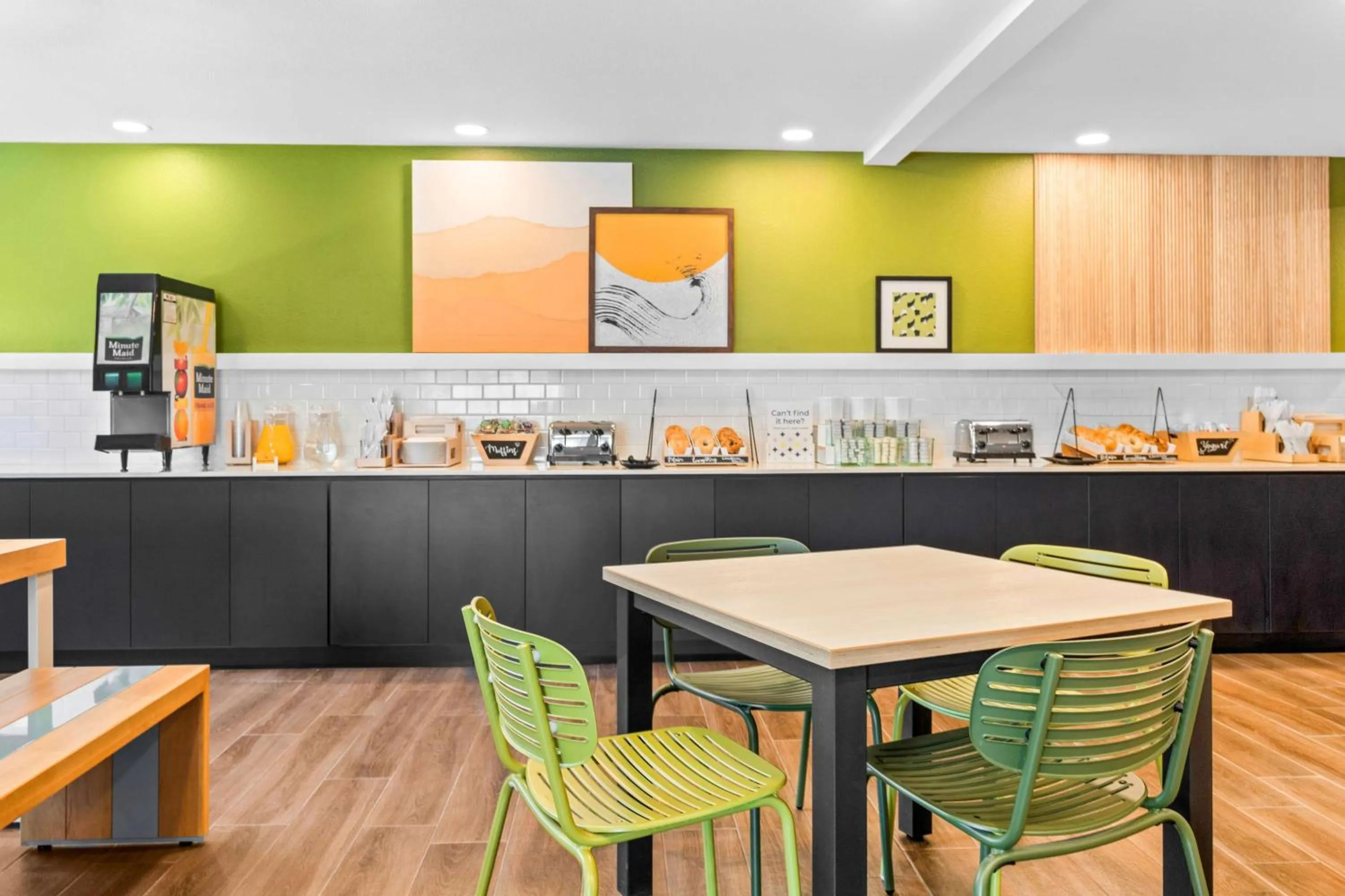 Breakfast in The Yosemite Inn