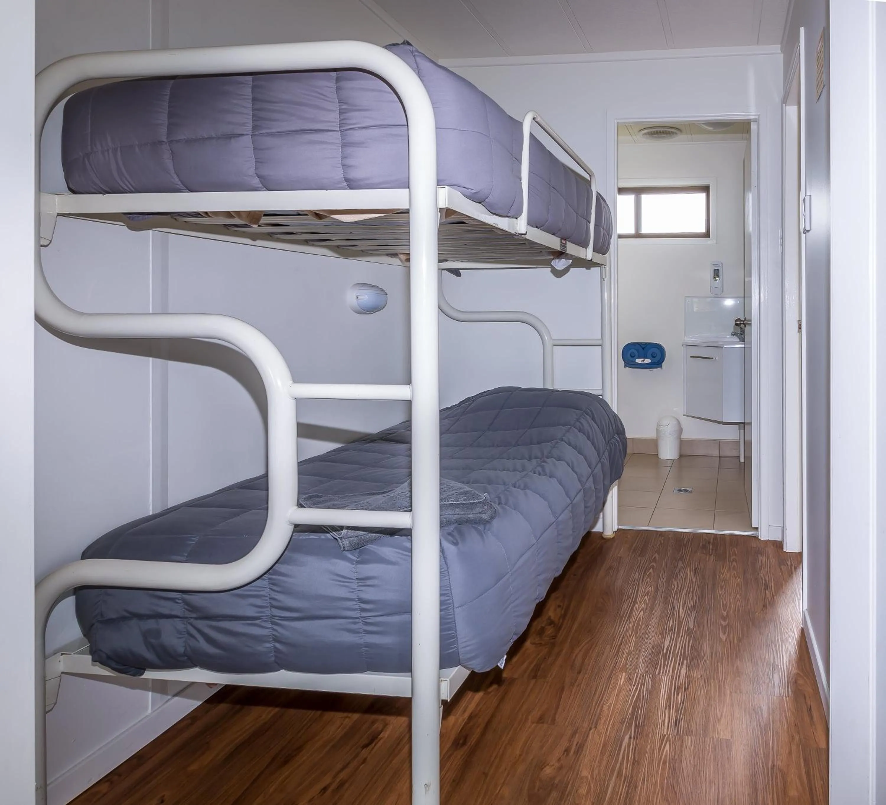 bunk bed, Bed in Wollongong Surf Leisure Resort